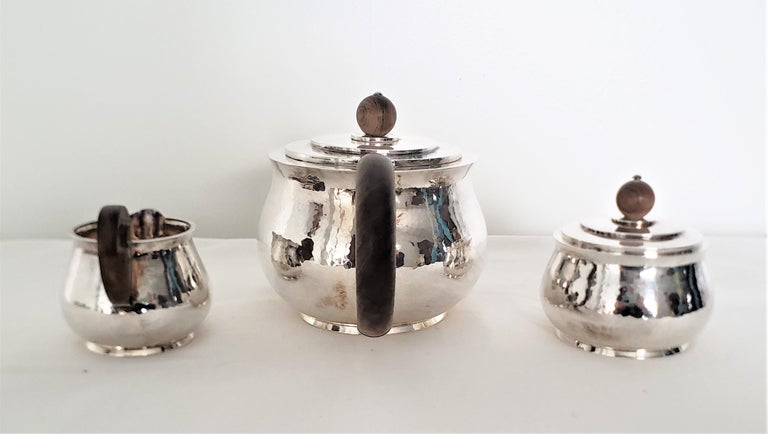 Antique H. A. Hoeting 3 Piece Art Deco Sterling Silver Tea Set In Good Condition For Sale In Hamilton, Ontario