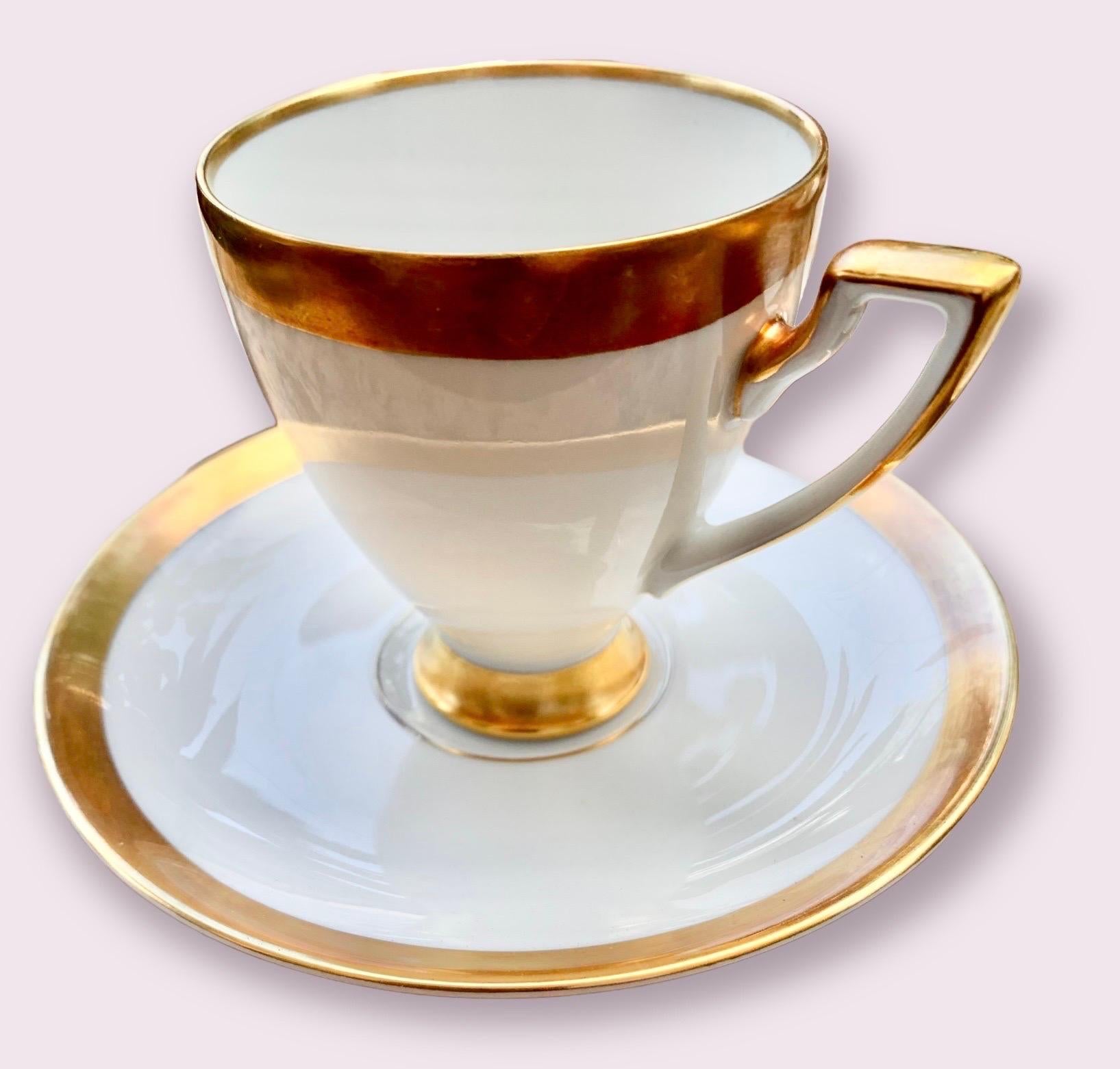 Servicio de café antiguo alemán de porcelana blanca con bandas doradas H & G Heinrich en venta 5