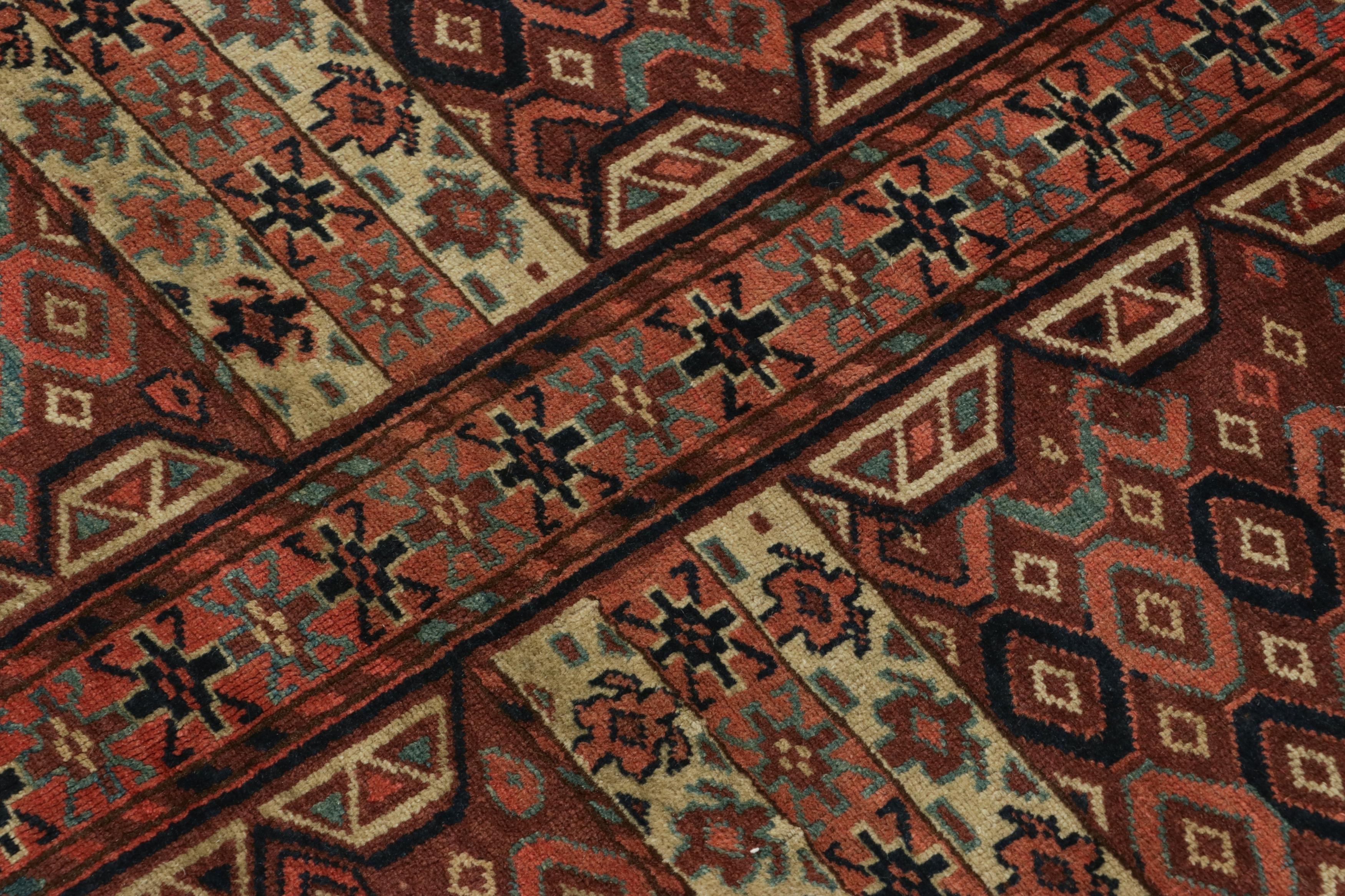 Made with hand-knotted wool circa 1910-1920, this 4x6 antique Persian rug of Hachli provenance is an exciting new addition to Rug & Kilim’s curations of this celebrated weaving tradition. 

On the Design: 

Designers and admirers of the craft alike