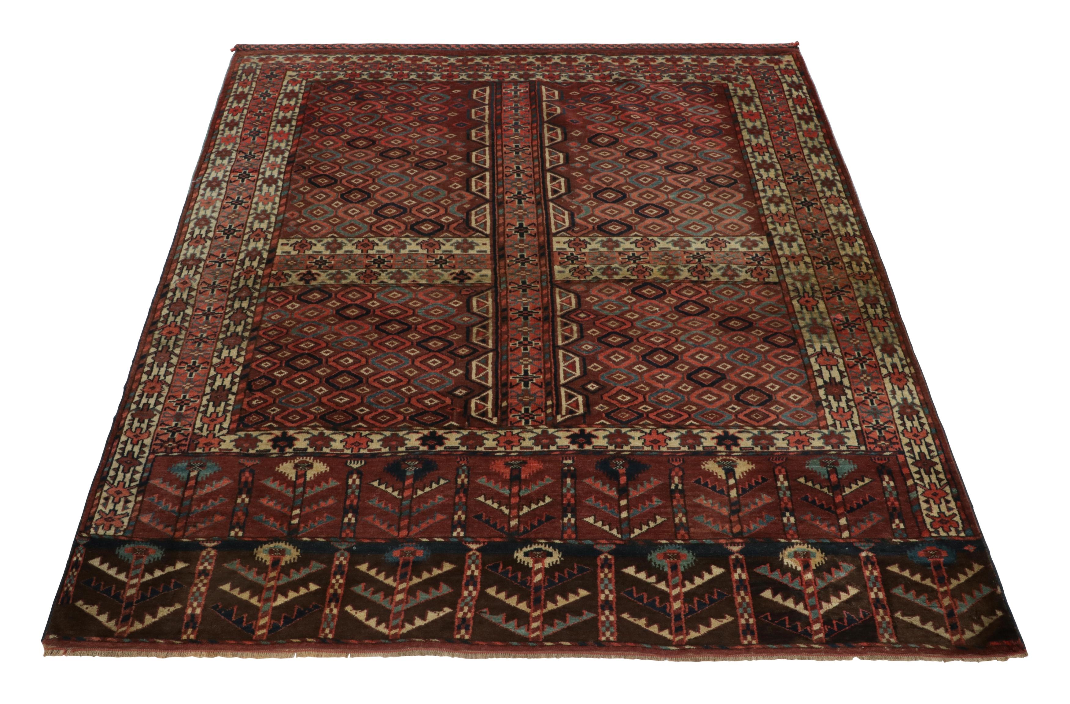 Hand-Knotted Antique Hachli Persian Rug, Brown and Red with Geometric Patterns - Rug & Kilim For Sale