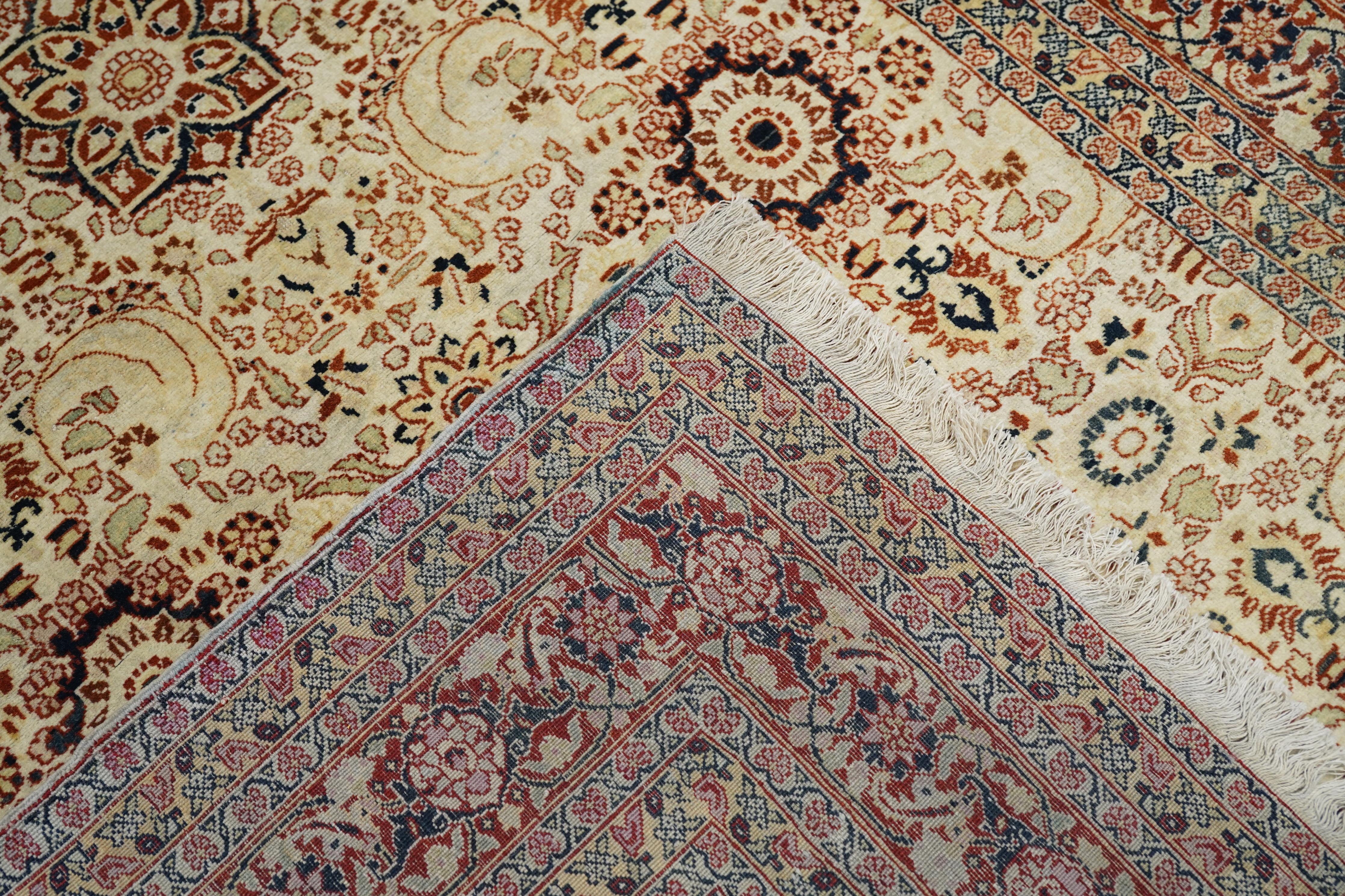 Tapis Haji Jalili ancien 4'3'' x 5'3'' en vente 4