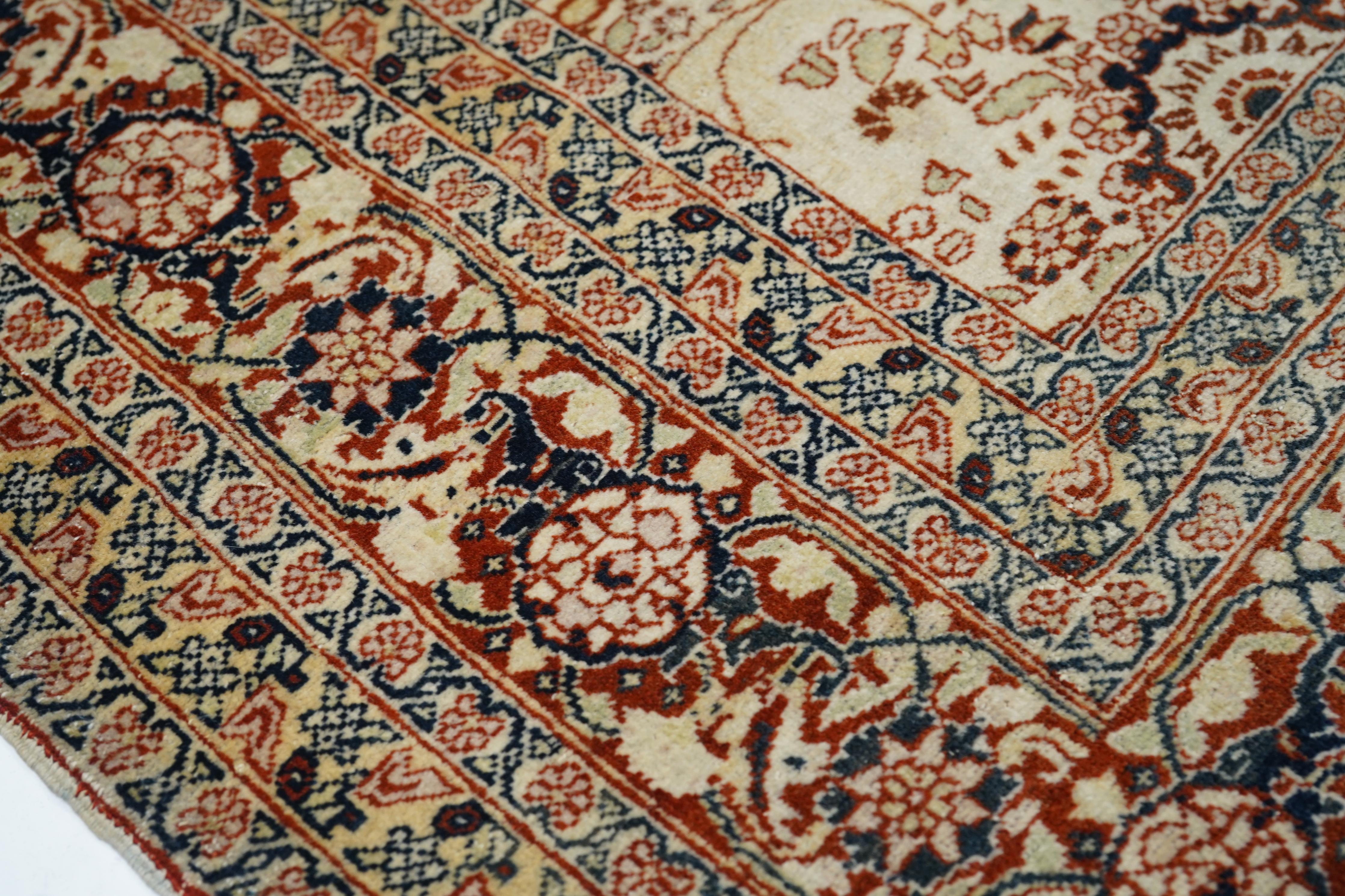 Antique Haji Jalili Rug In Excellent Condition For Sale In New York, NY