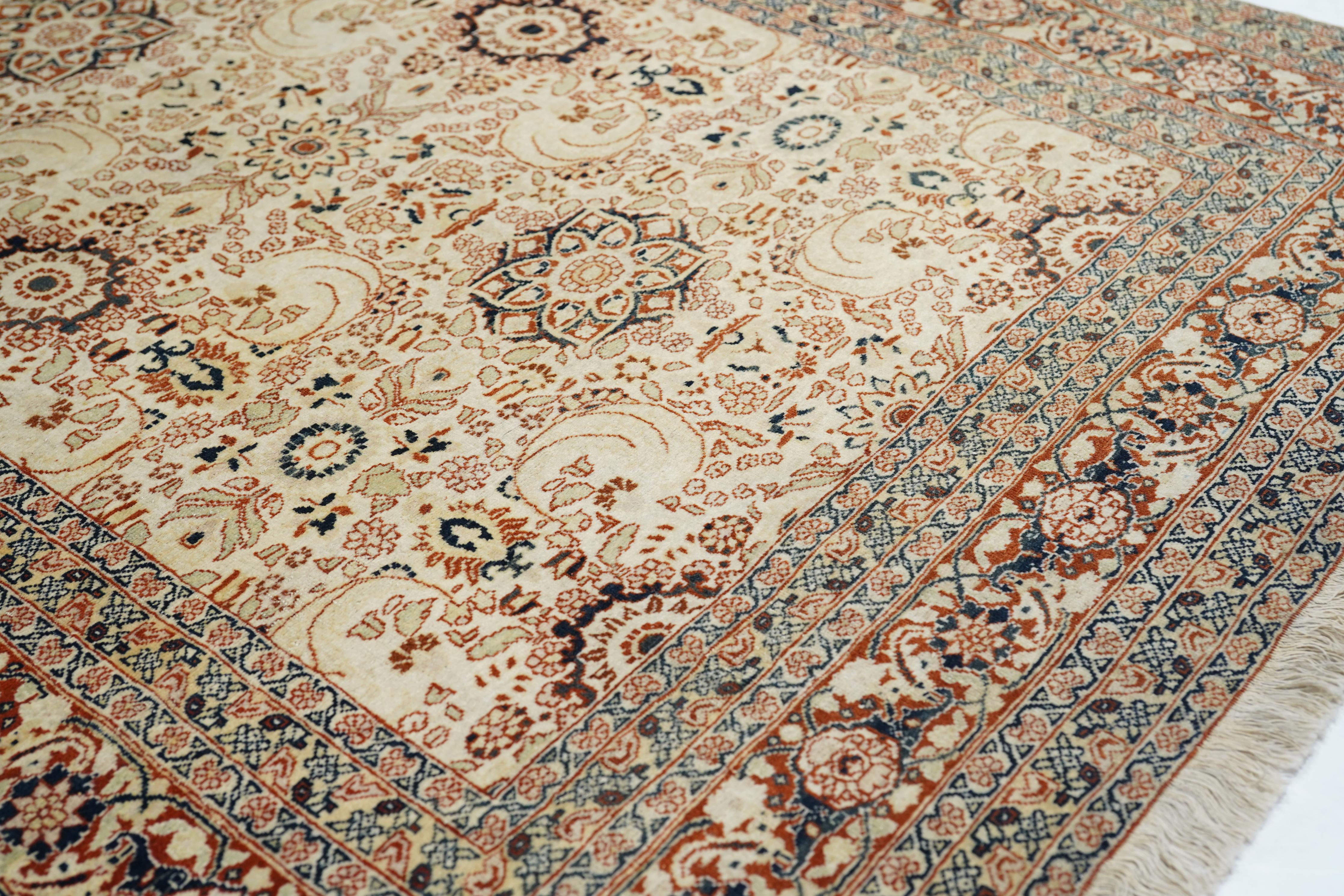 Laine Tapis Haji Jalili ancien 4'3'' x 5'3'' en vente