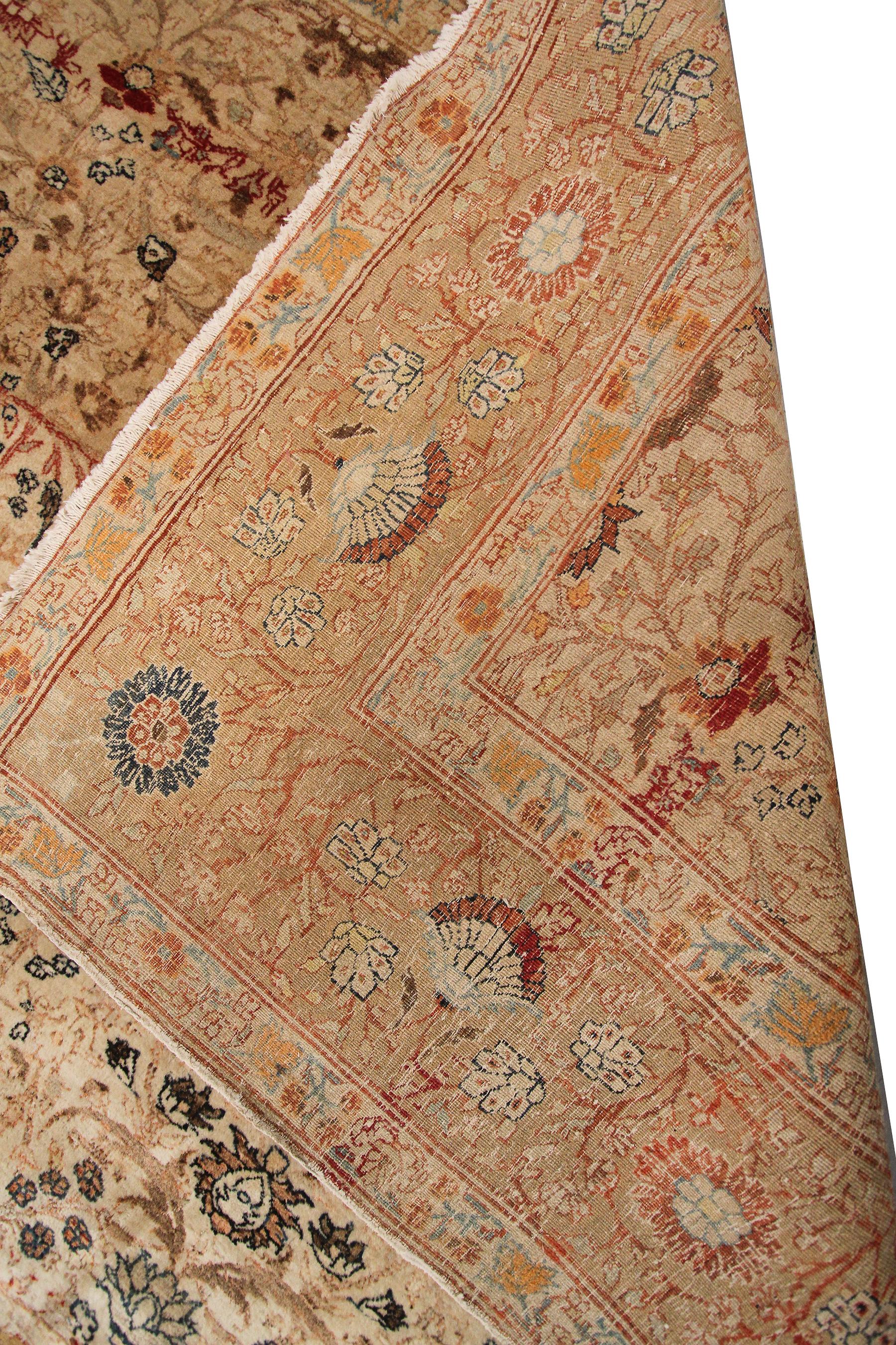 Ancien tapis persan ancien Haji Jalili Tapis persan beige géométrique Overall Ivory en vente 3