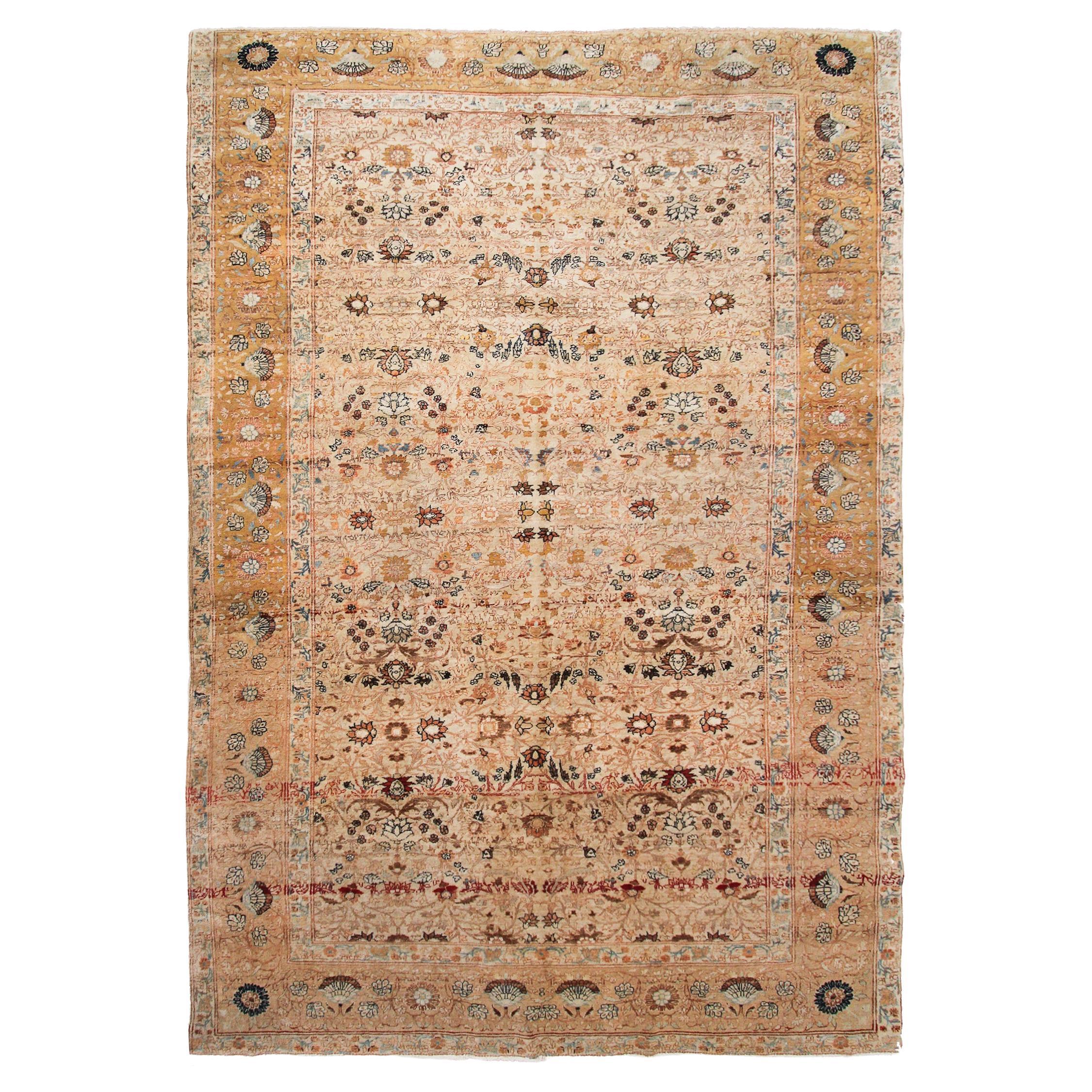 Ancien tapis persan ancien Haji Jalili Tapis persan beige géométrique Overall Ivory en vente