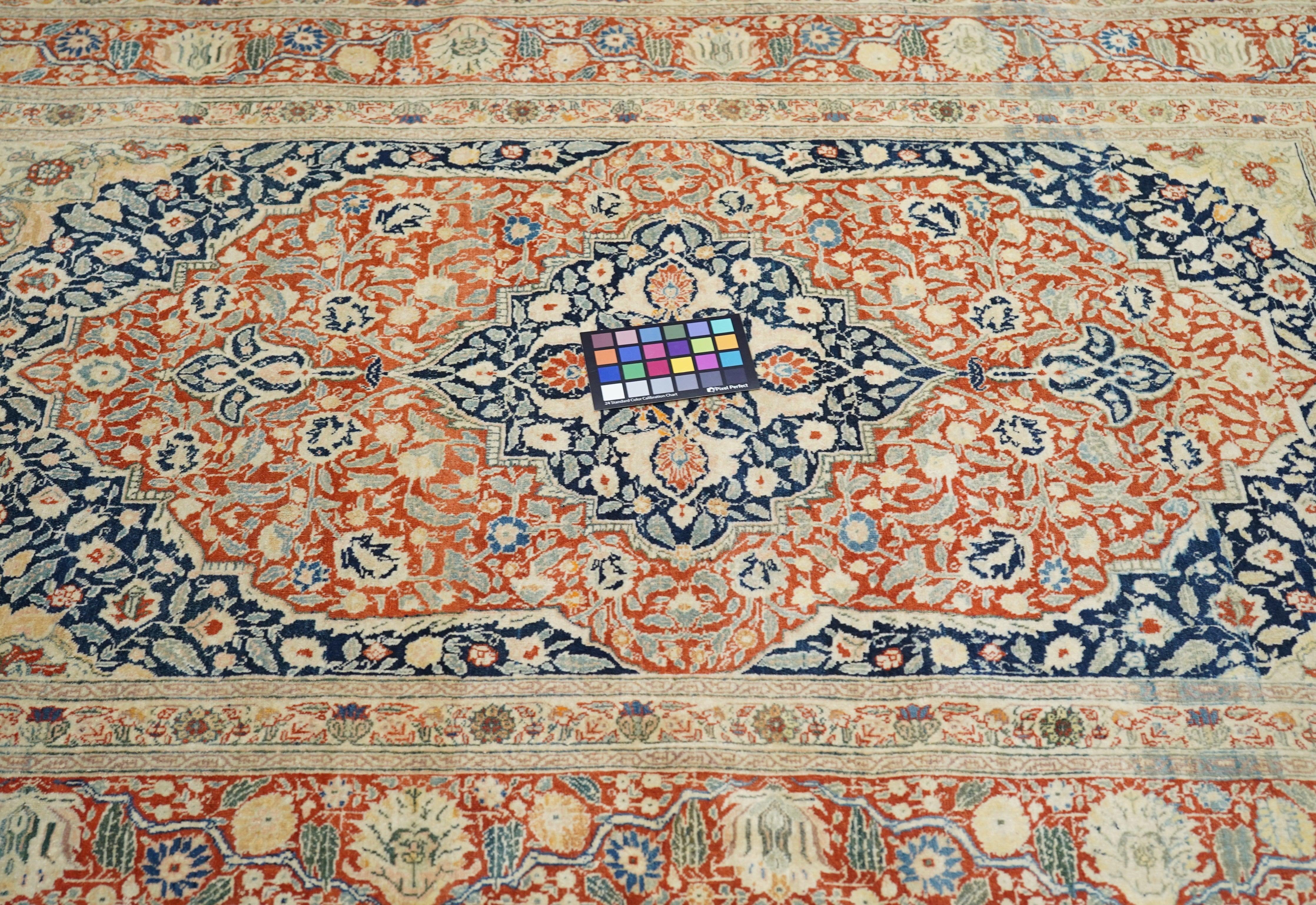 Tapis Tabriz antique Haji Jalili Tabriz 4'3'' x 6'2'' Bon état - En vente à New York, NY