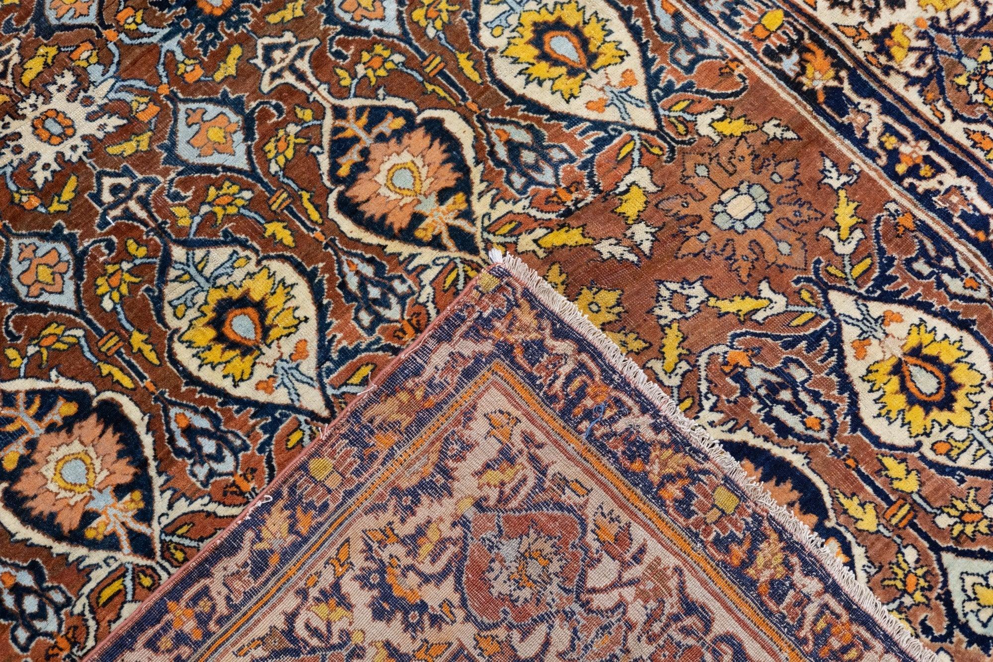 Antiker Haji Jalili Täbris-Teppich 4'6'' x 5'6'' im Angebot 2