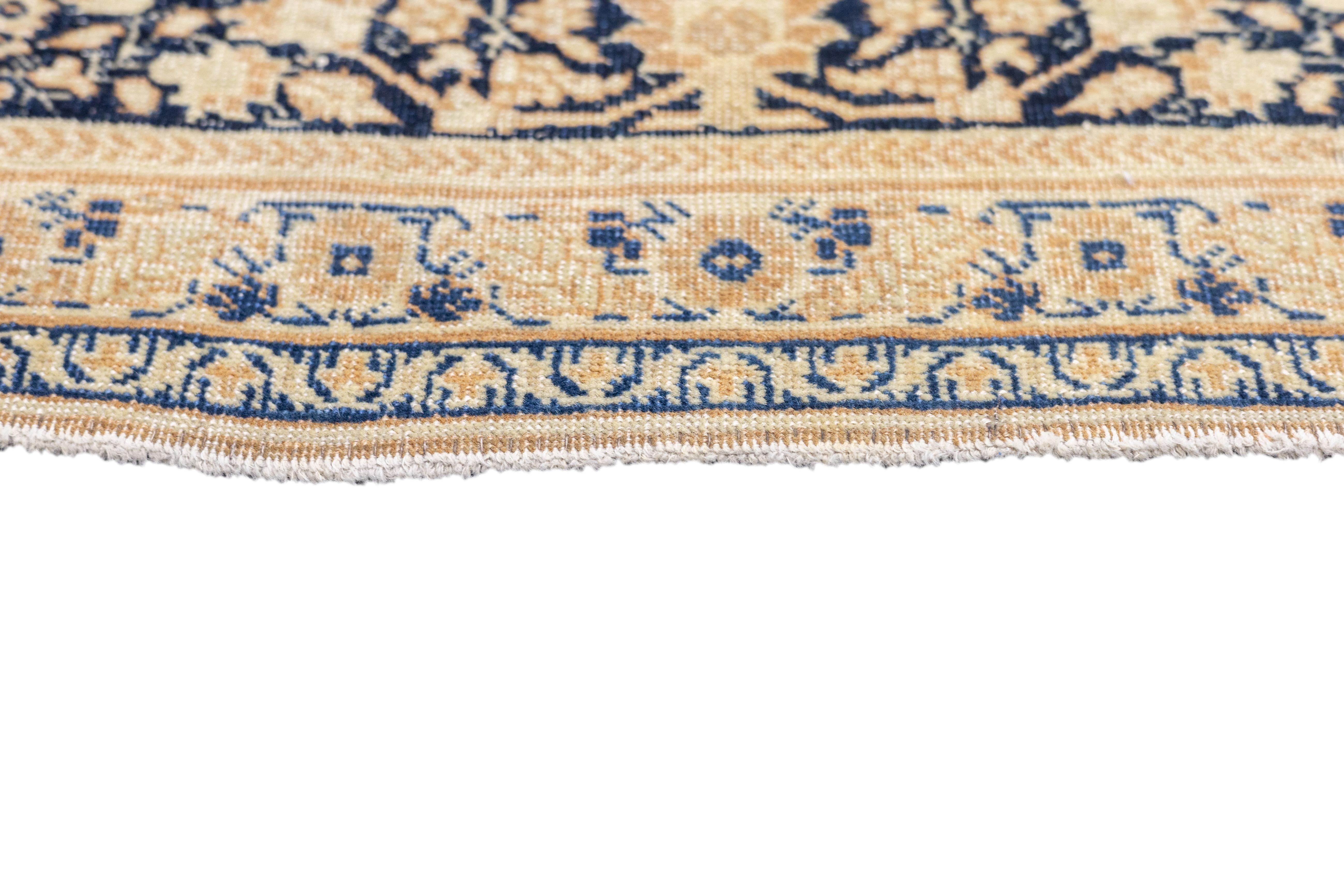 Antiker Haji Jalili Täbris-Teppich 4'6'' x 6'4'' (Persisch) im Angebot