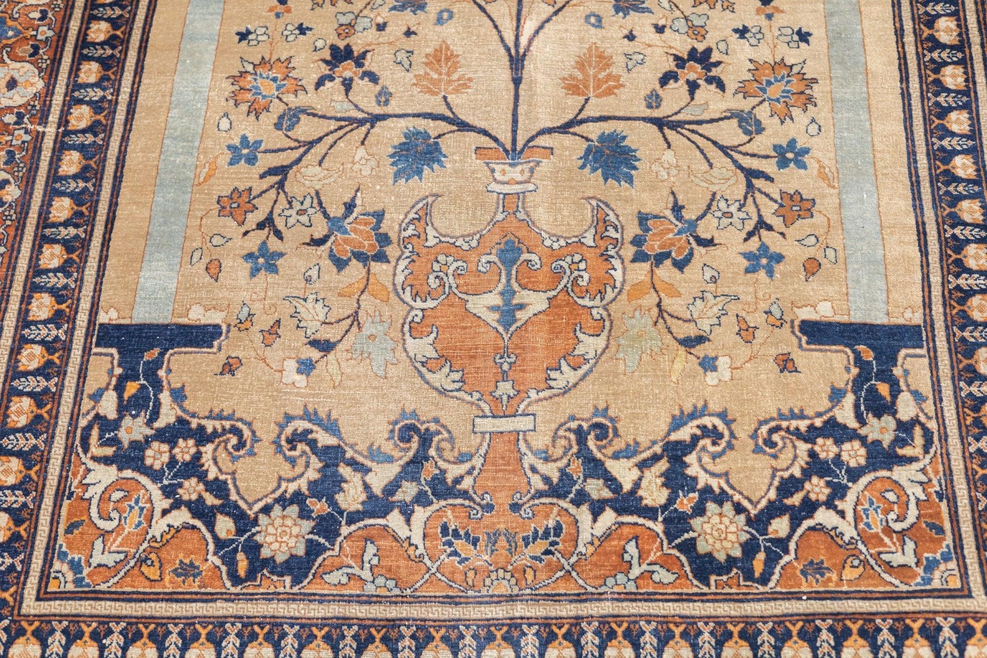 XIX secolo Tappeto antico Haji Jalili Tabriz 4'7'' x 6'1'' in vendita