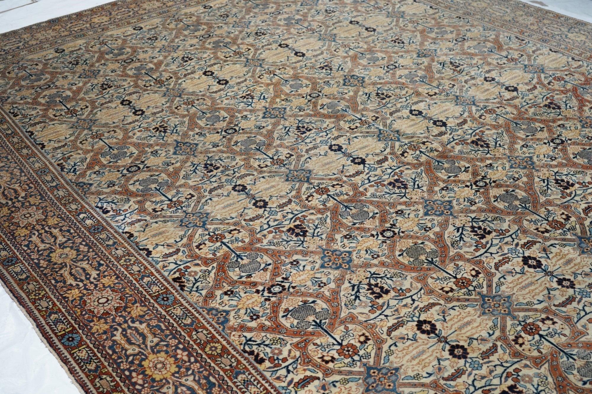 XIX secolo Tappeto antico Haji Jalili Tabriz 9'1'' x 12'10'' in vendita