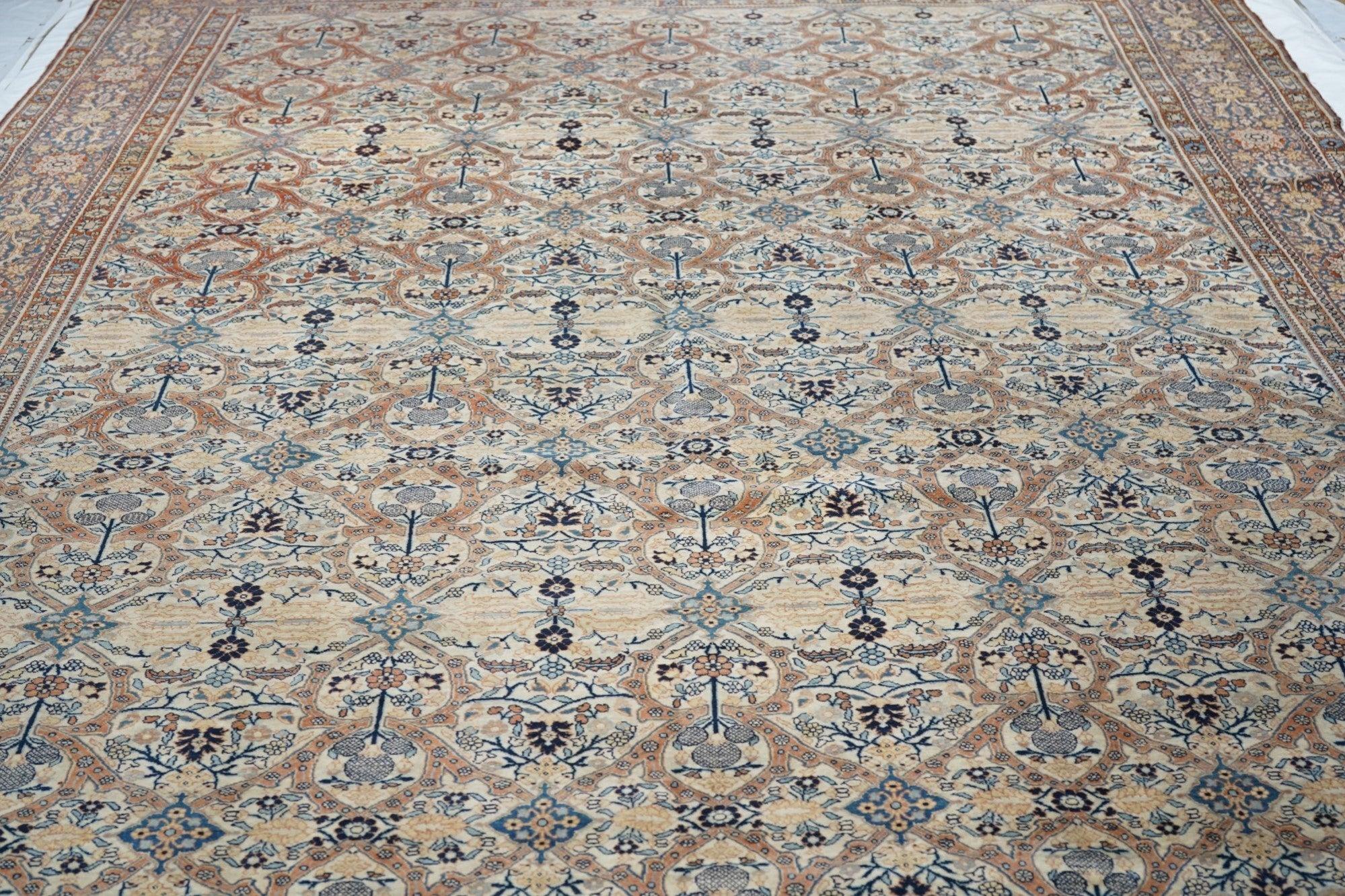 Lana Tappeto antico Haji Jalili Tabriz 9'1'' x 12'10'' in vendita