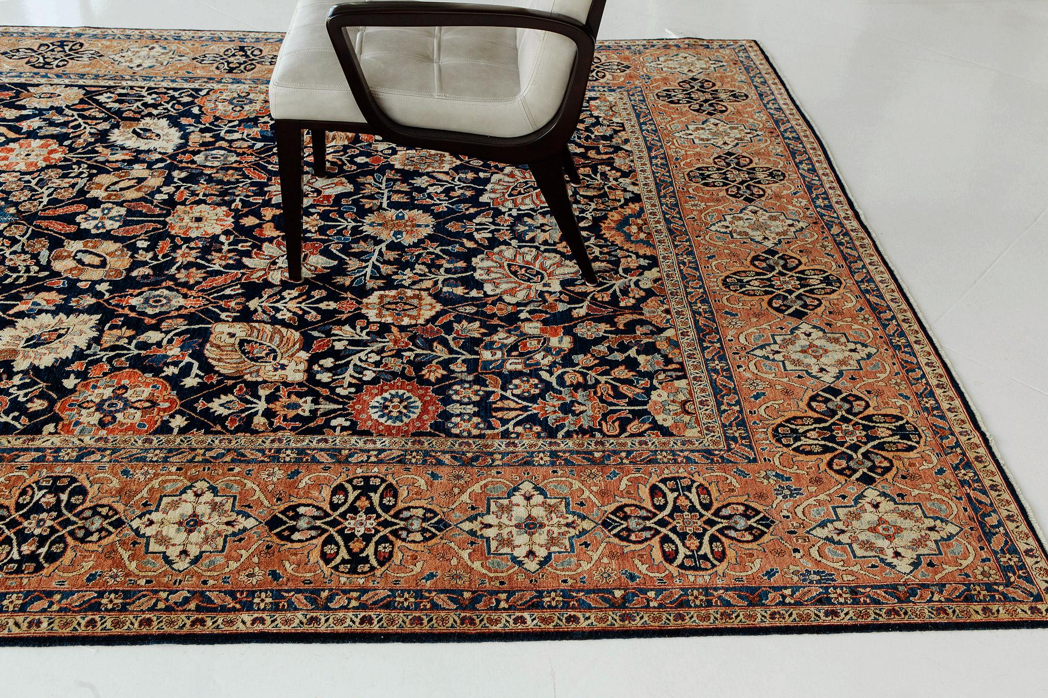 Alfombra antigua Hajijalili Revival Colección Fábula en Nuevo estado para la venta en WEST HOLLYWOOD, CA