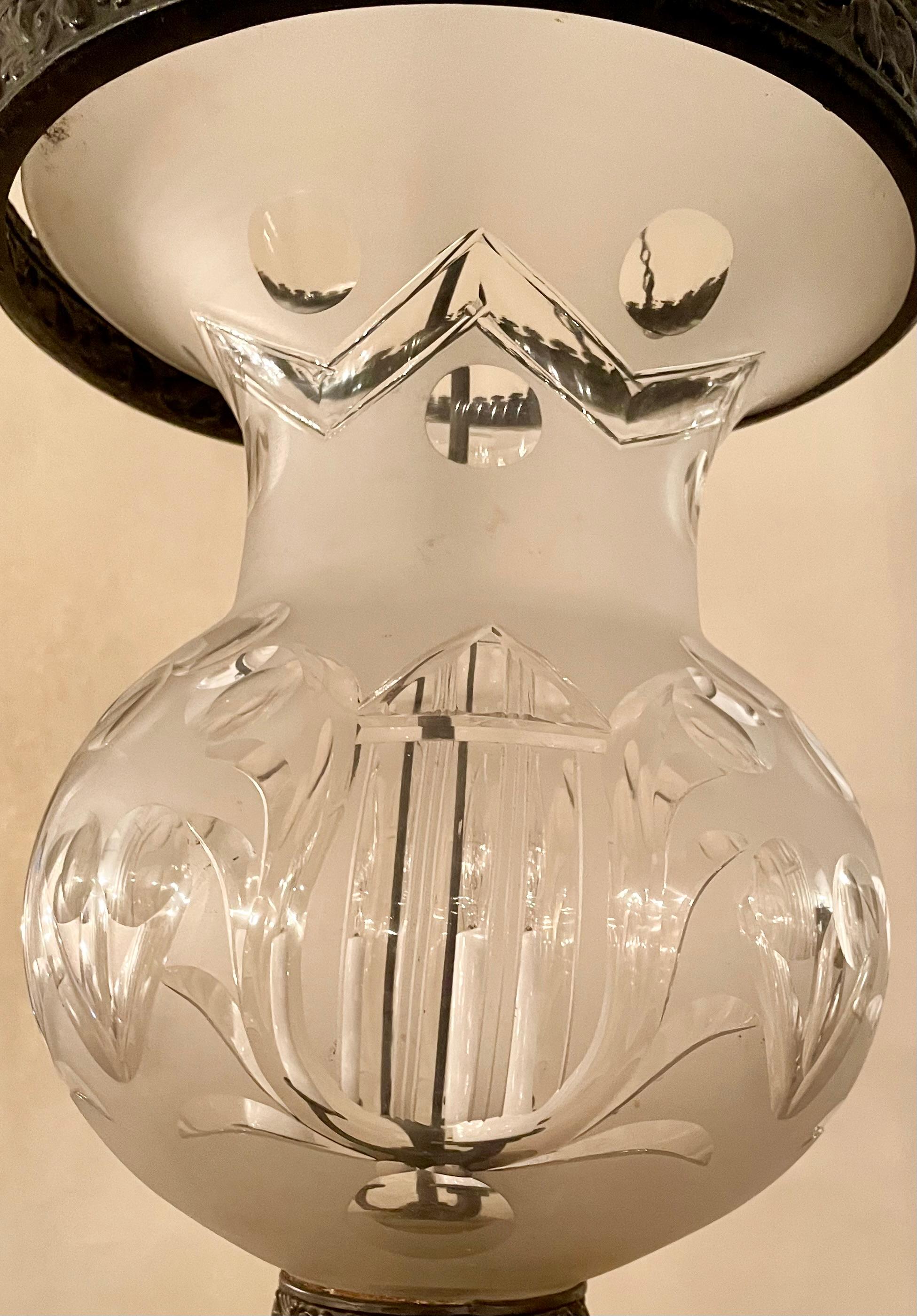 Antike Flurlaterne mit geschliffenem Glas um 1890-1910 im Zustand „Gut“ im Angebot in New Orleans, LA