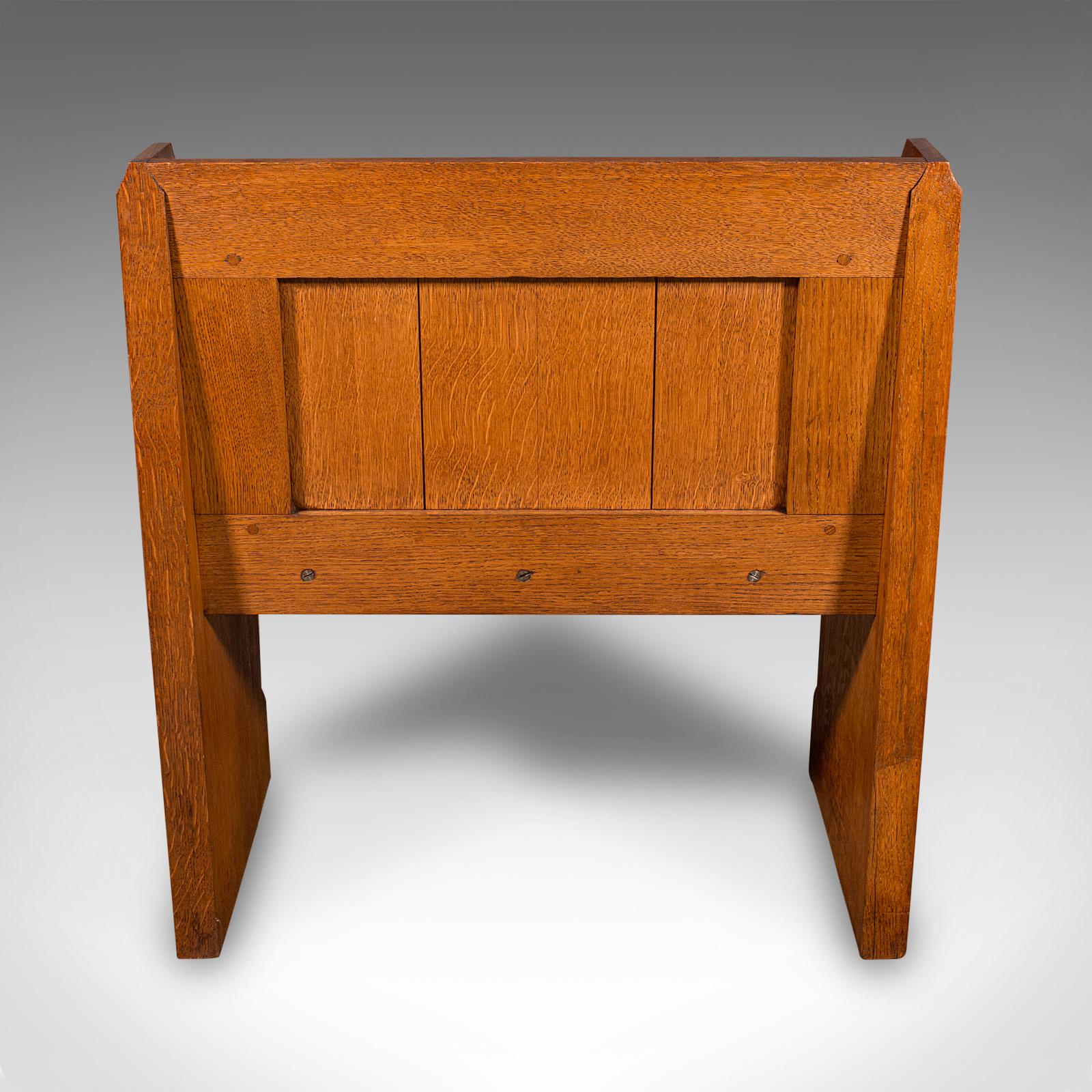 Late 19th Century Antique Hall Settle, Scottish Oak Seat & A Half Bench, Gothic Revival, Victorian For Sale