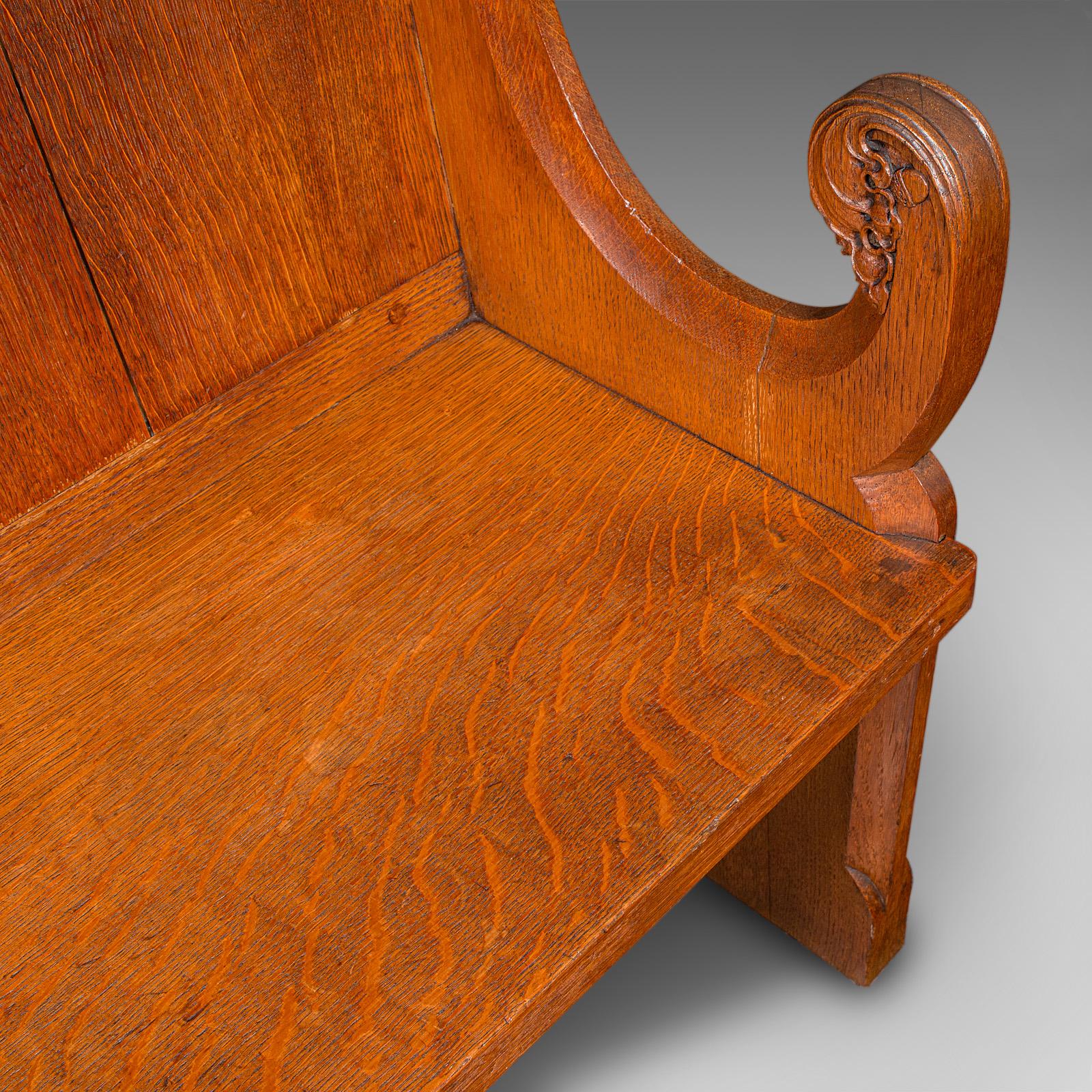 Antique Hall Settle, Scottish Oak Seat & A Half Bench, Gothic Revival, Victorian For Sale 3