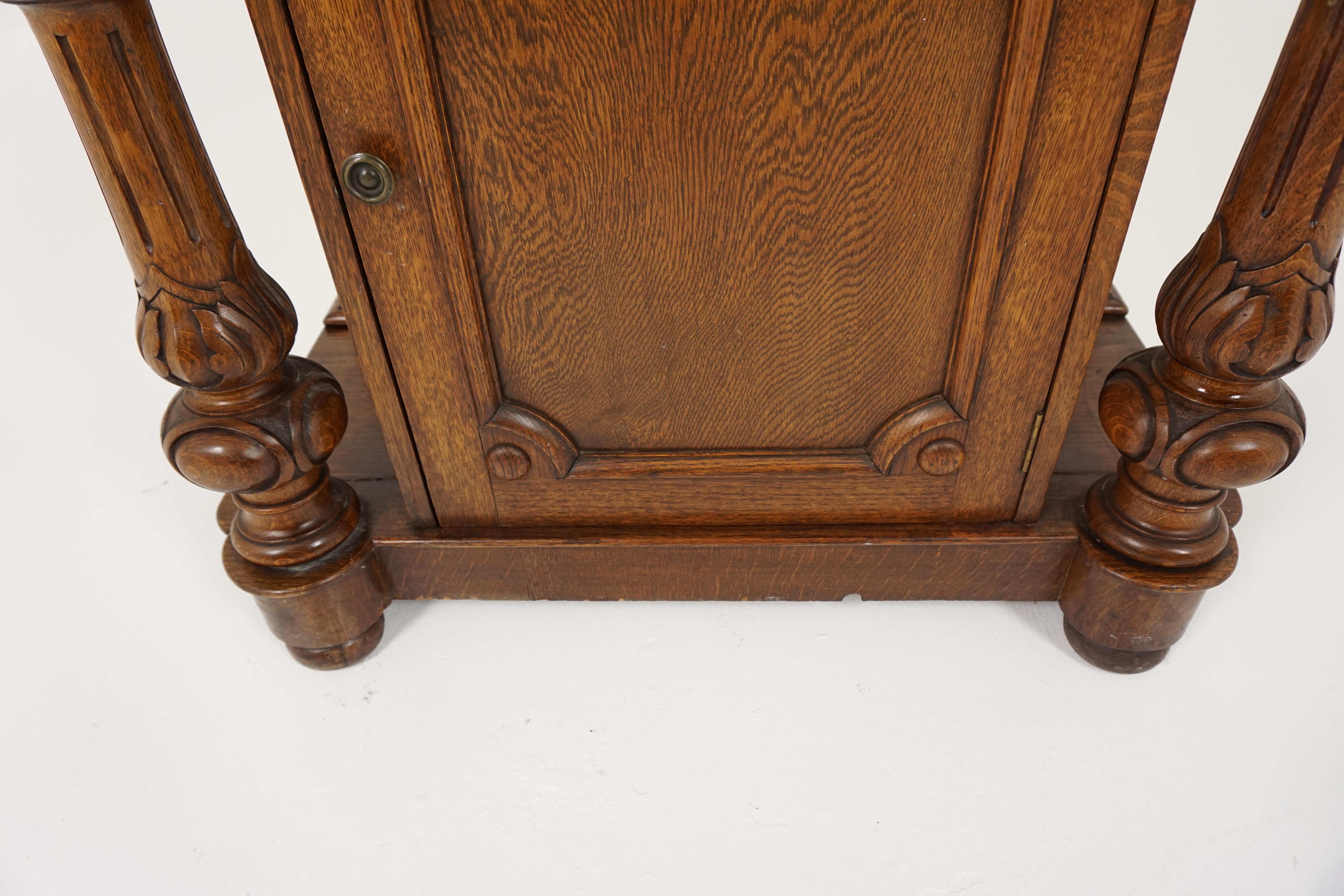 Antique Hall Table, Victorian Carved Tiger Oak End Table, Scotland, 1920 1