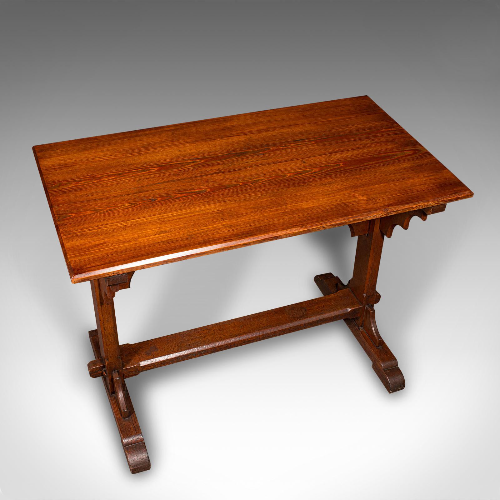 Fin du XIXe siècle Table d'entrée victorienne, pin pichet, cuisine, ecclésiastique, vers 1870 en vente
