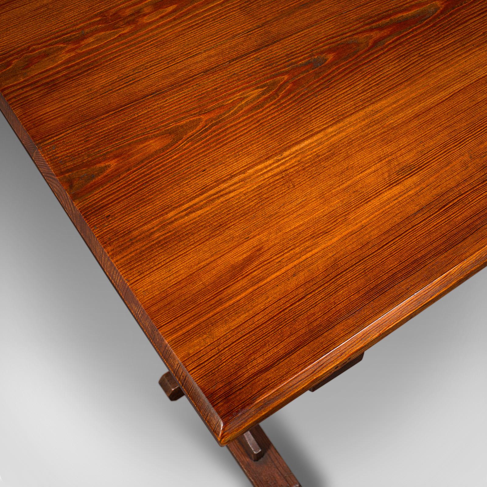 Pin Table d'entrée victorienne, pin pichet, cuisine, ecclésiastique, vers 1870 en vente