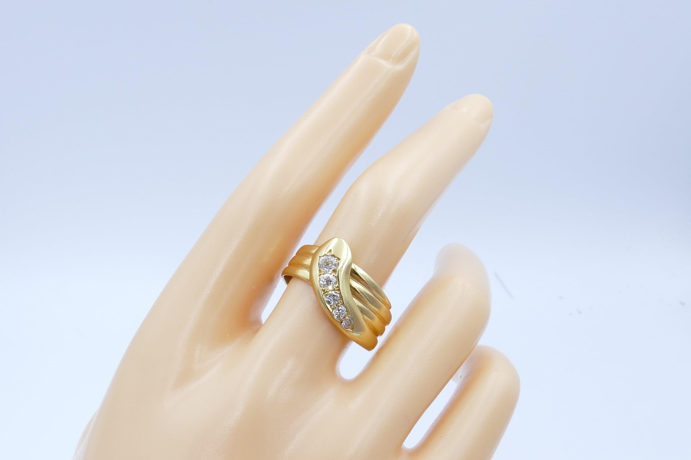 Women's or Men's Antique Hallmarked 18 Carat Yellow Gold Diamond Snake Ring For Sale