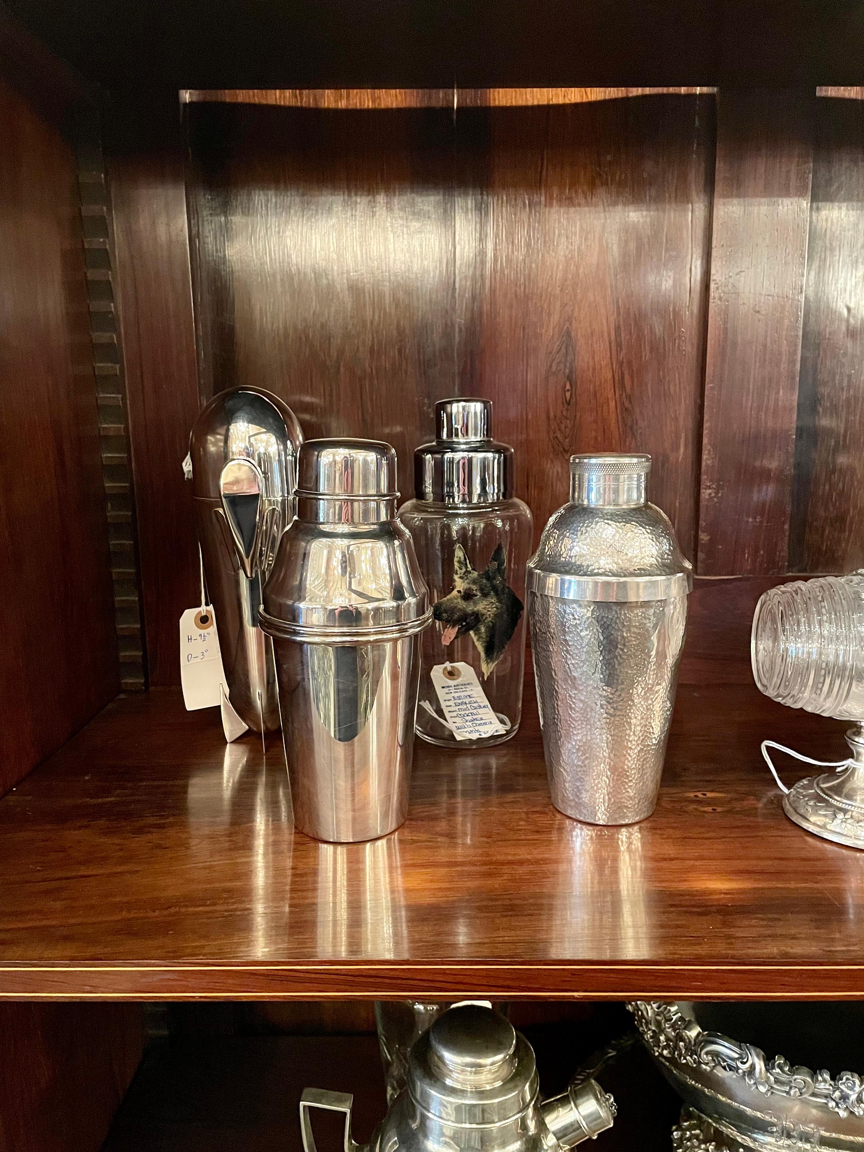 Antique Hallmarked Heavy Sterling Silver Hammered Cocktail Shaker, circa 1900s In Good Condition In New Orleans, LA