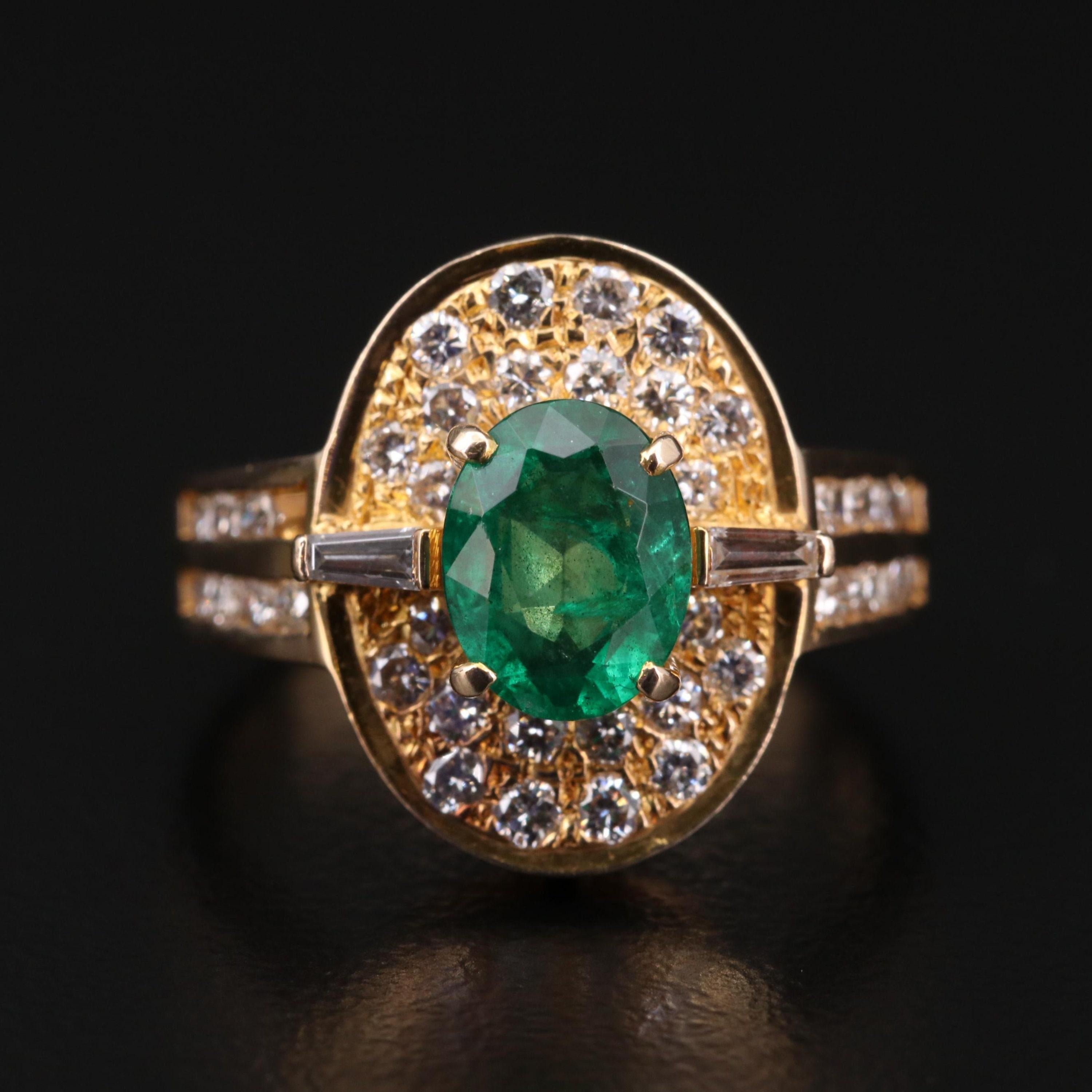 For Sale:  Antique Halo Green Emerald Wedding Ring 3