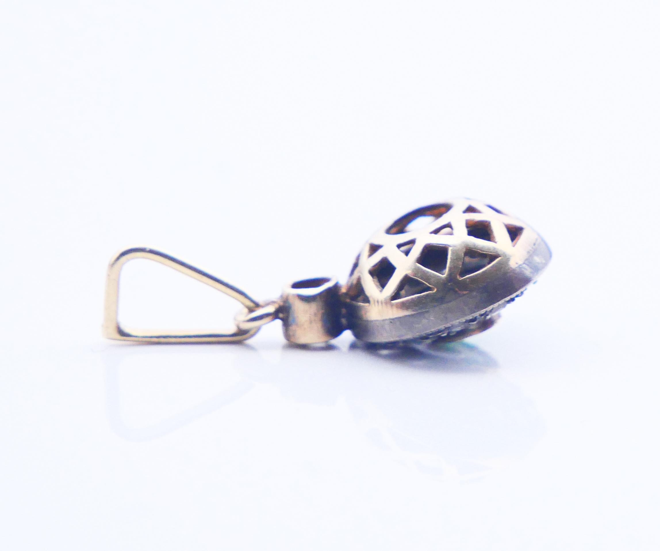 Antique Halo Pendant Emerald Diamond solid 14K Gold / 2.25gr For Sale 3
