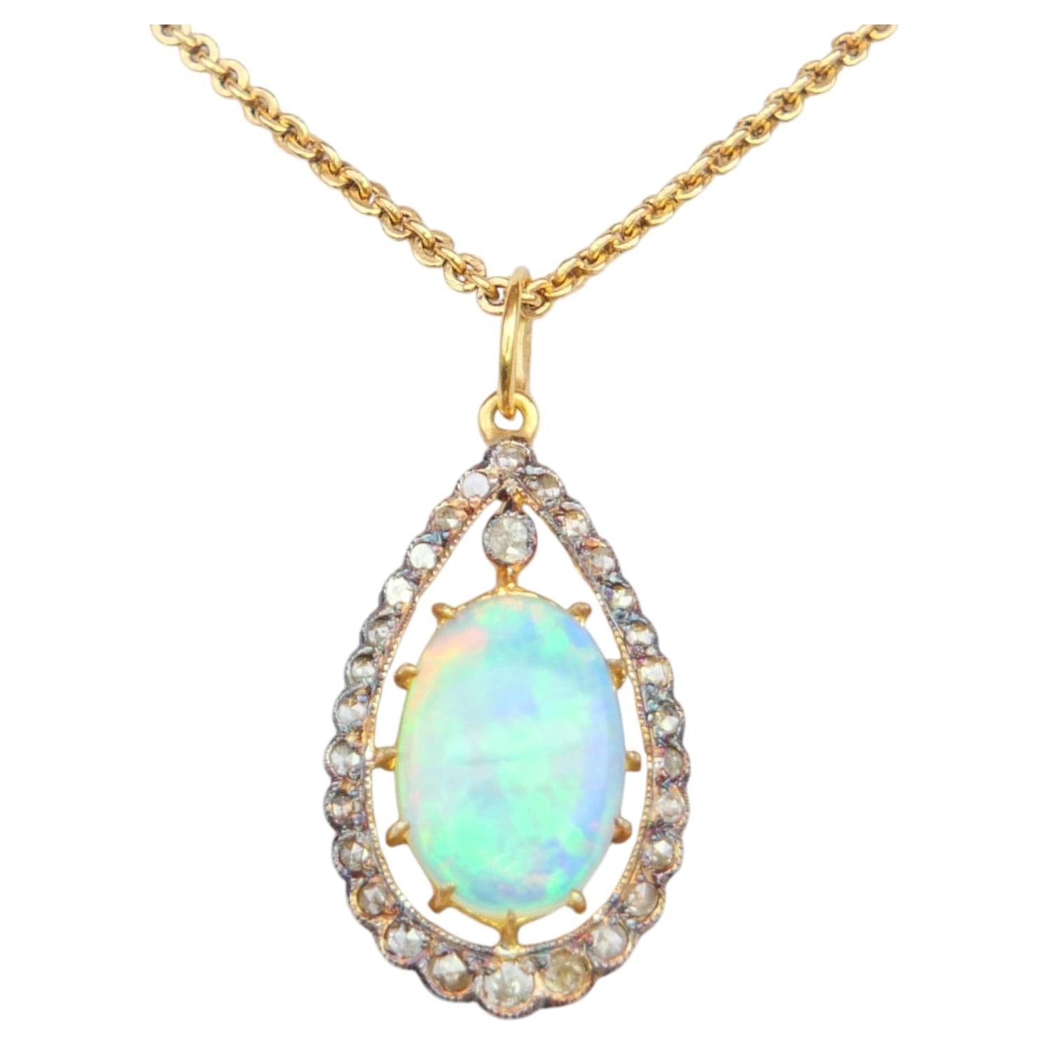 Antique Halo Pendant Opal Diamond solid 14K Gold Silver / 1.82 gr