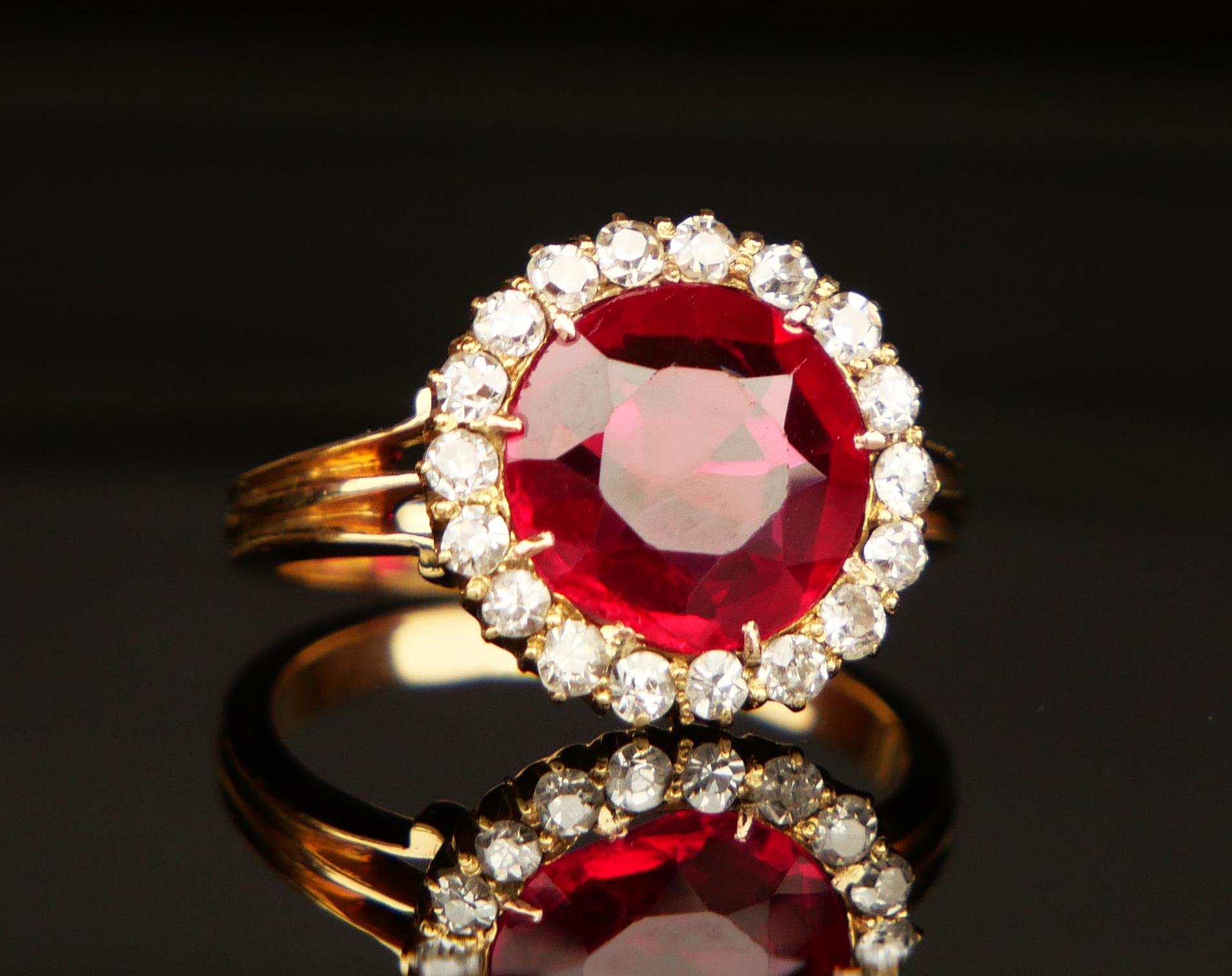 Art Deco Antique Halo Ring Ruby Diamonds solid 14K Yellow Gold Ø4.5US / 3.2g For Sale