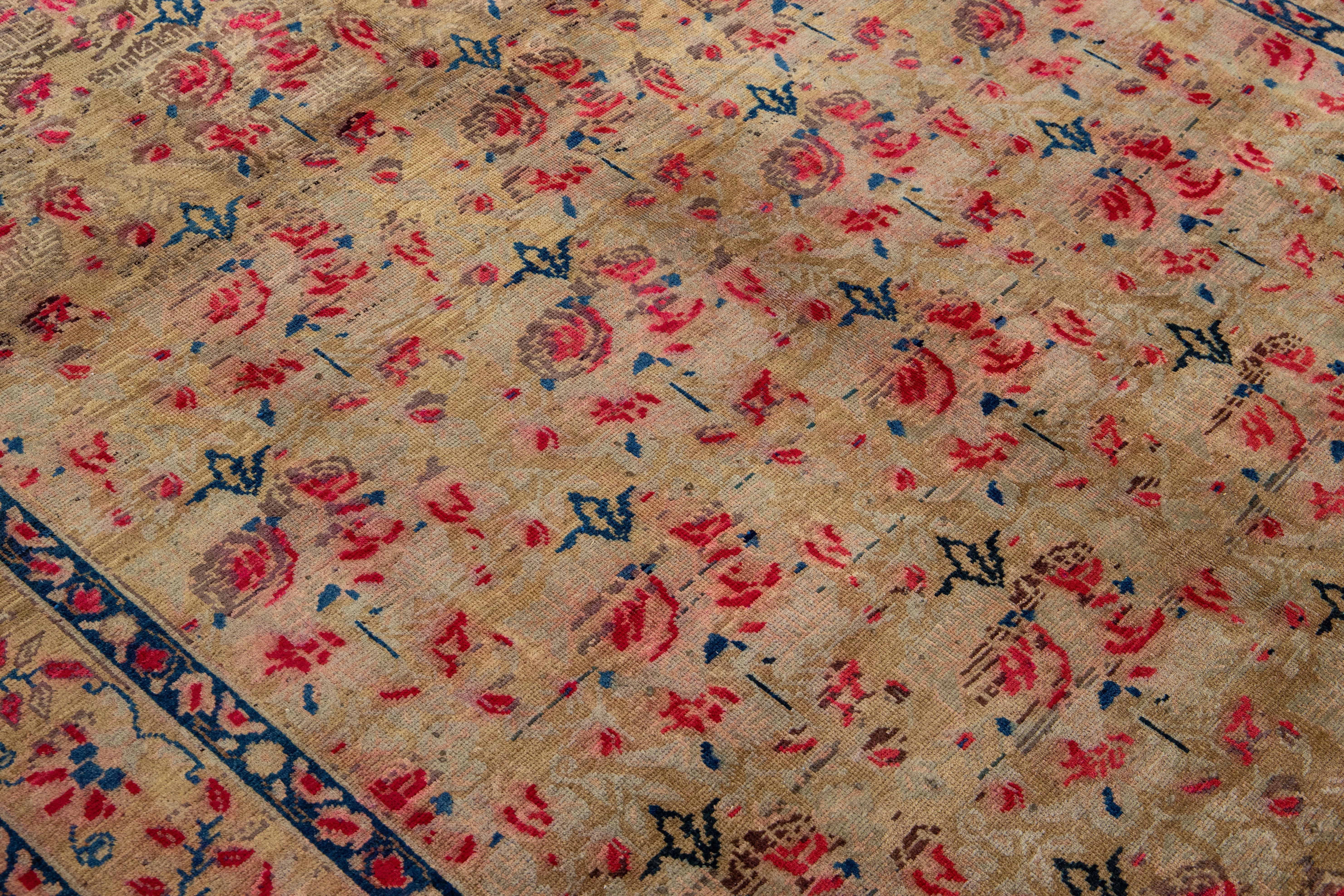 Tapis ancien en laine marron Hamadan à motifs floraux faits à la main Bon état - En vente à Norwalk, CT