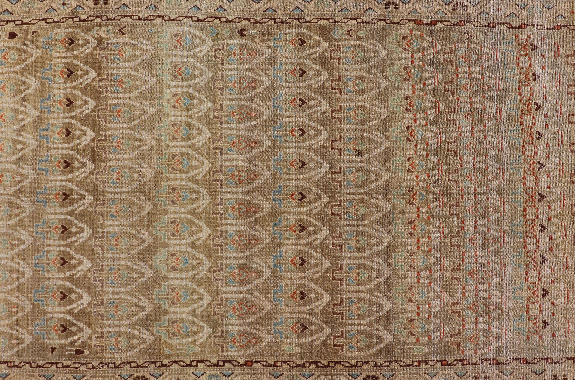 Tapis d'antiquités Hamadan Gallery en laine avec motif cachemire sous-géométrique sur toute sa surface en vente 3