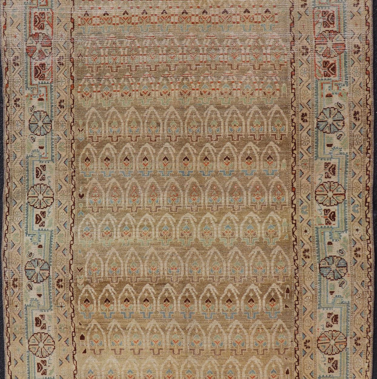Measures: 4'6 x 9'2 
Antique Hamadan Gallery Rug in Wool with All-Over Sub-Geometric Paisley Design. Keivan Woven Arts; rug EN-15182, country of origin / type: Iran / Hamadan, circa 1920.

This antique Persian Hamadan rug has been hand-knotted in