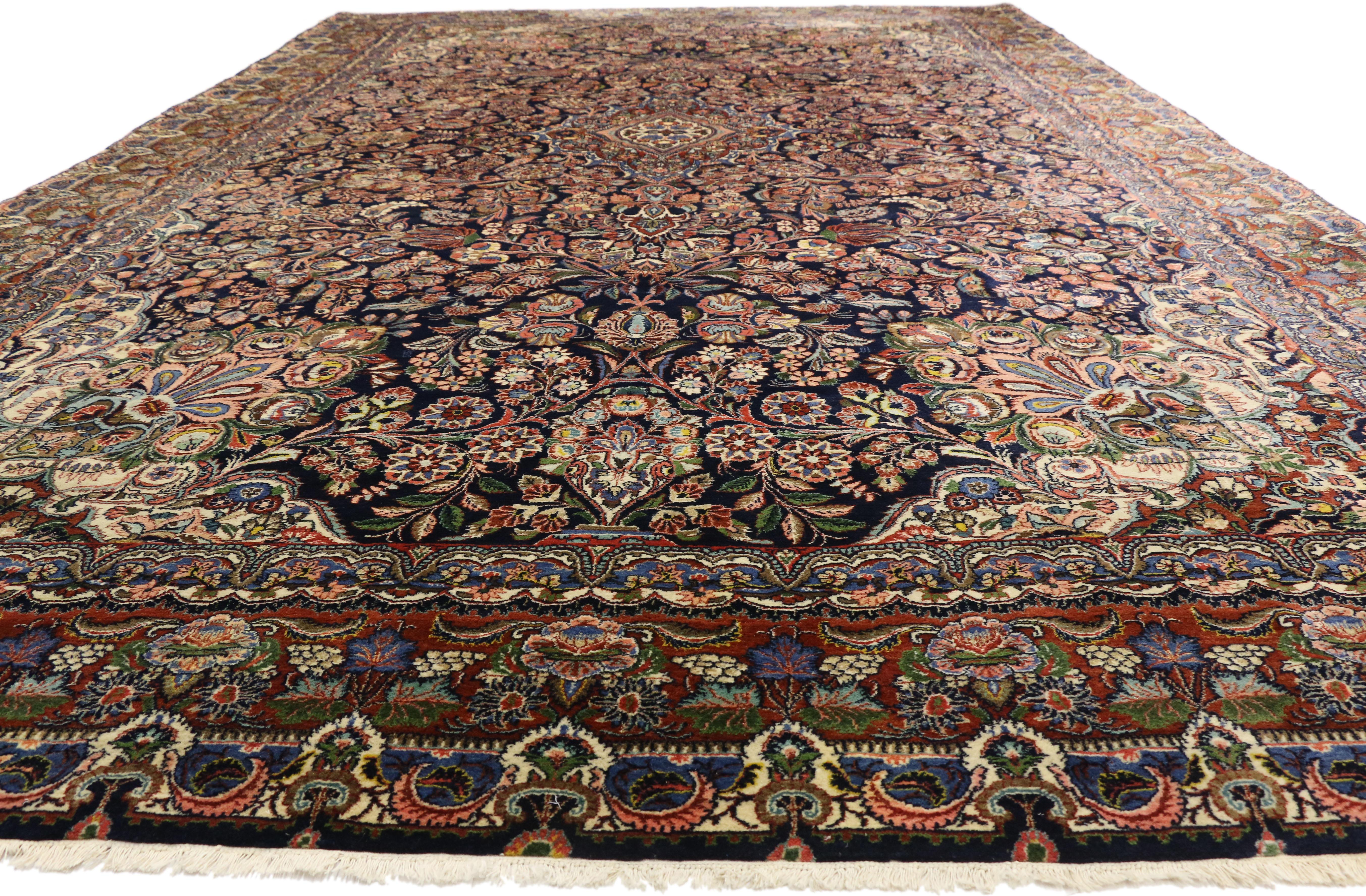 Antiker antiker Hamadan Persischer Vasen-Teppich in Palastgröße mit luxuriösem Barock-Stil (Handgeknüpft) im Angebot