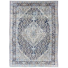 Tapis persan ancien de Hamadan avec médaillon au centre et motif floral