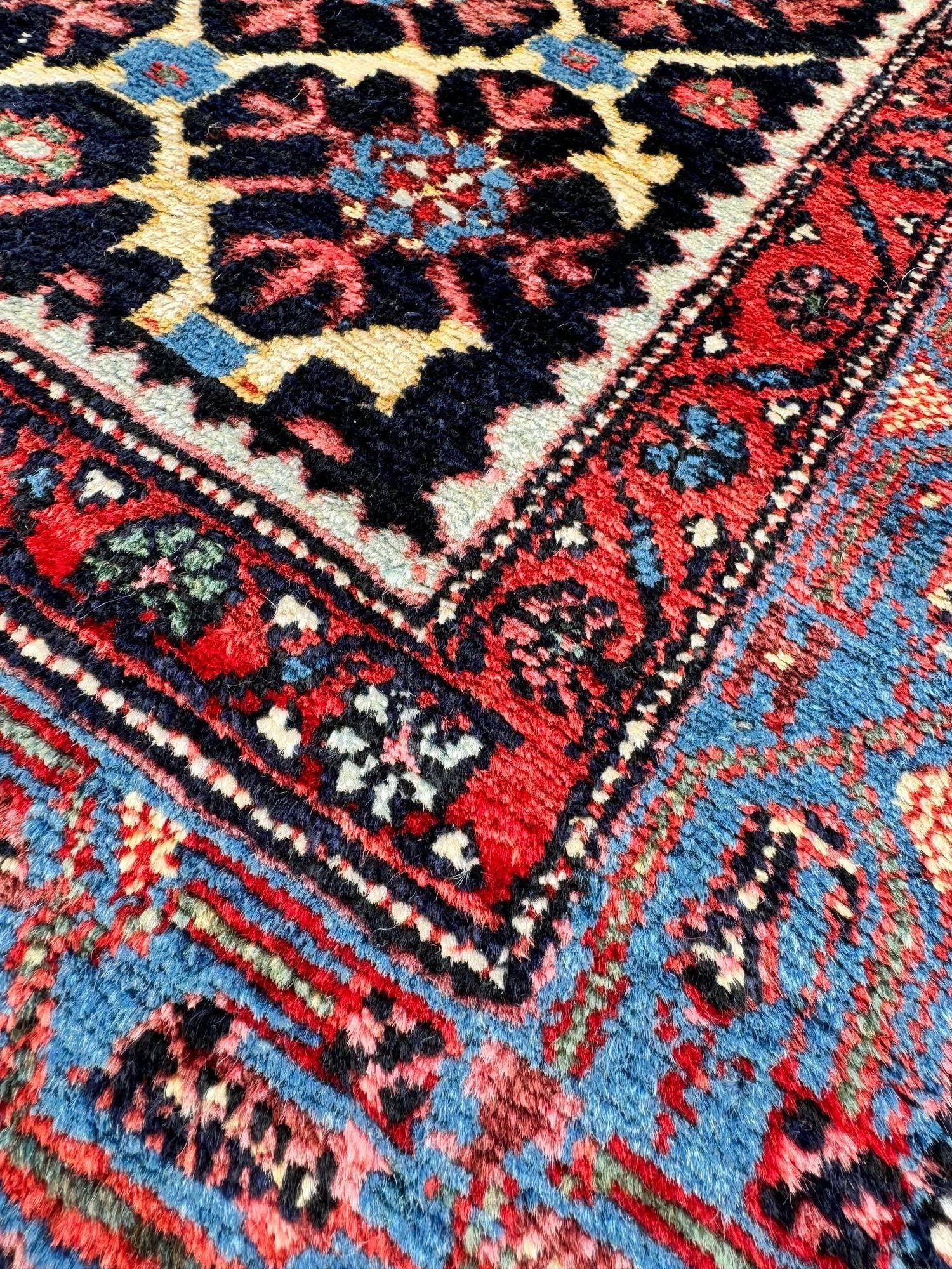 Antique Hamadan Rug 1.96m x 1.43m For Sale 5