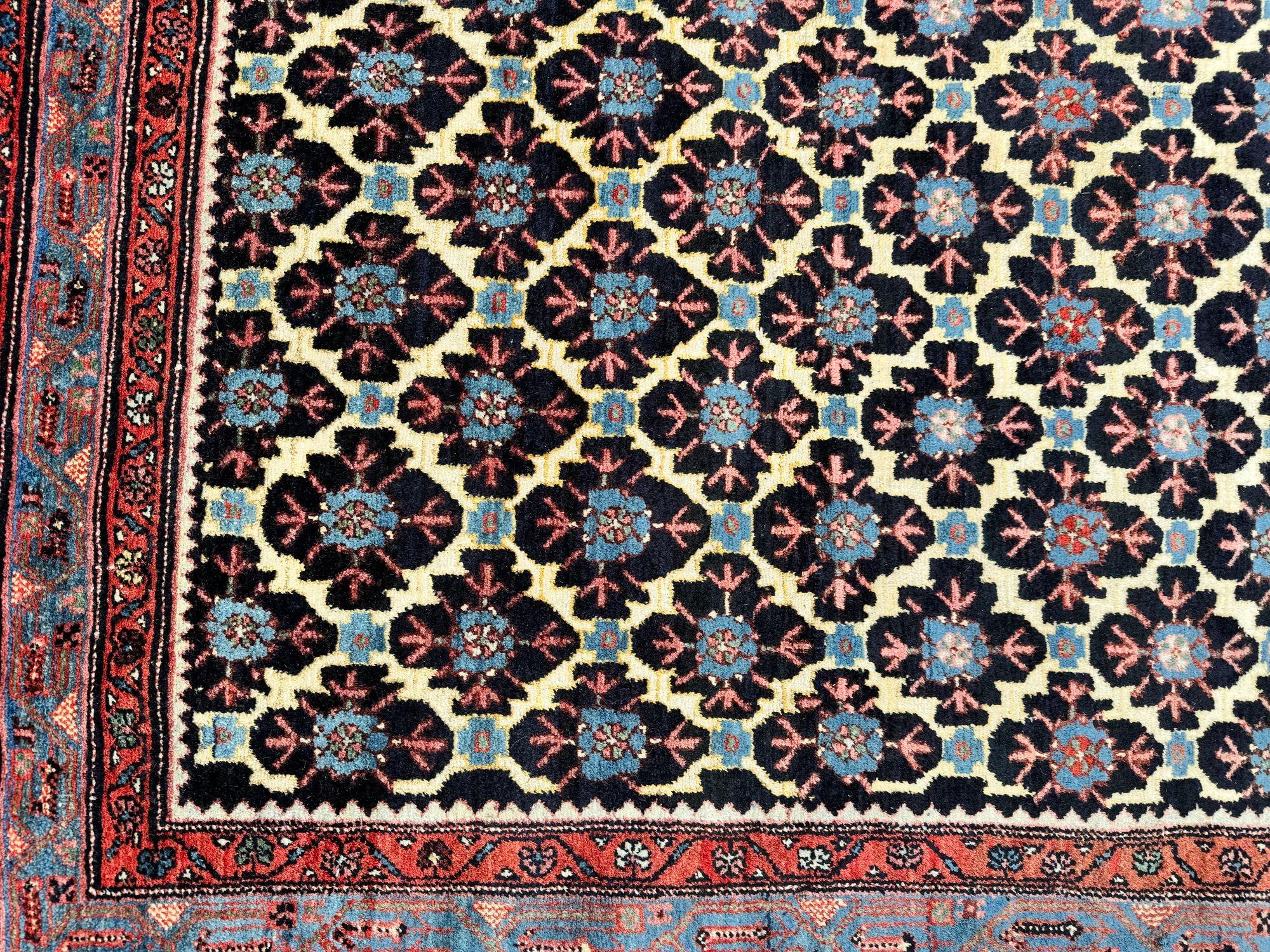Antique Hamadan Rug 1.96m x 1.43m For Sale 7