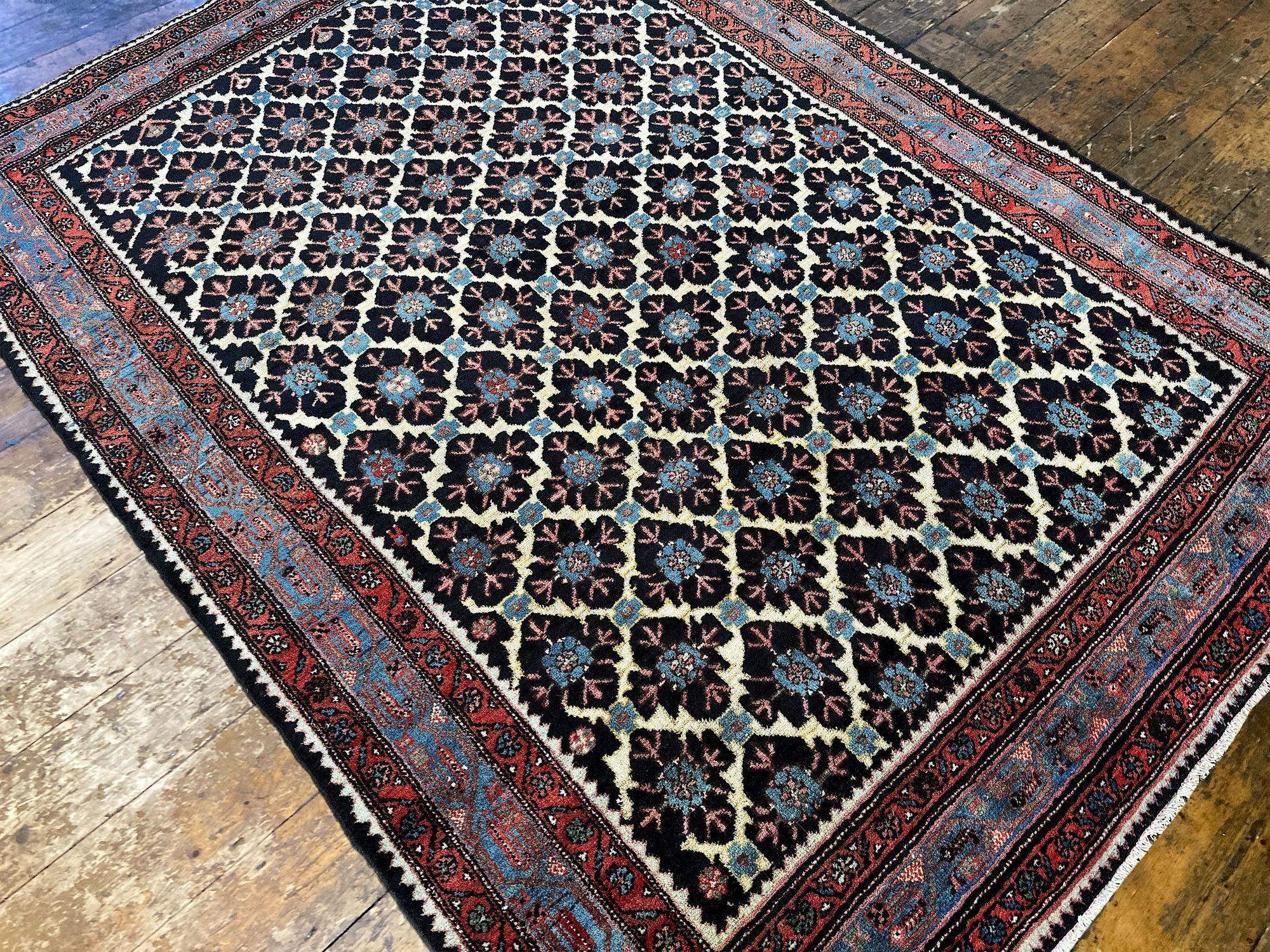 Antique Hamadan Rug 1.96m x 1.43m For Sale 1