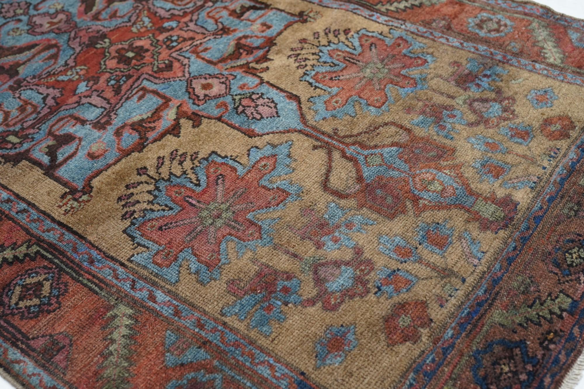 Early 20th Century Antique Hamadan Rug For Sale