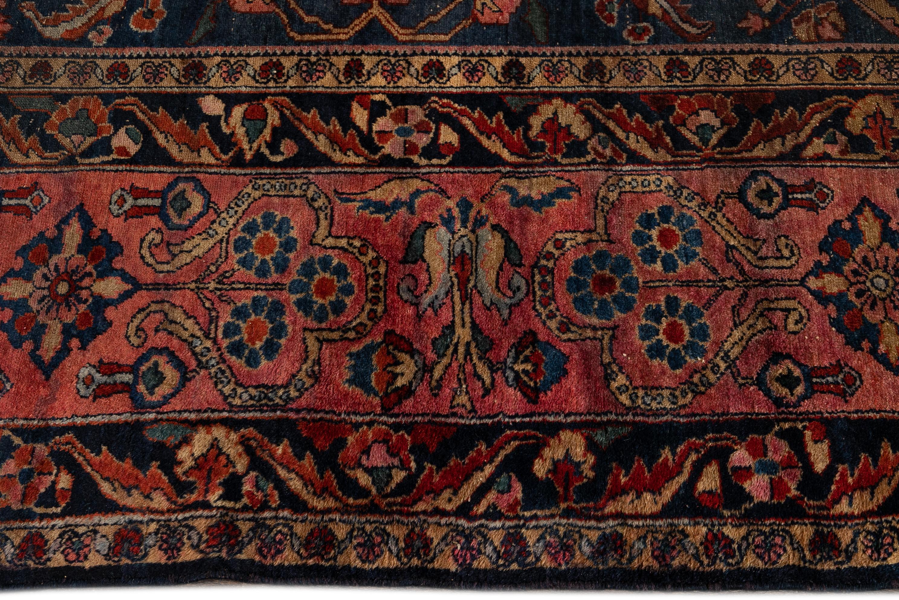 Antique Hamadan Rug In Distressed Condition In Norwalk, CT