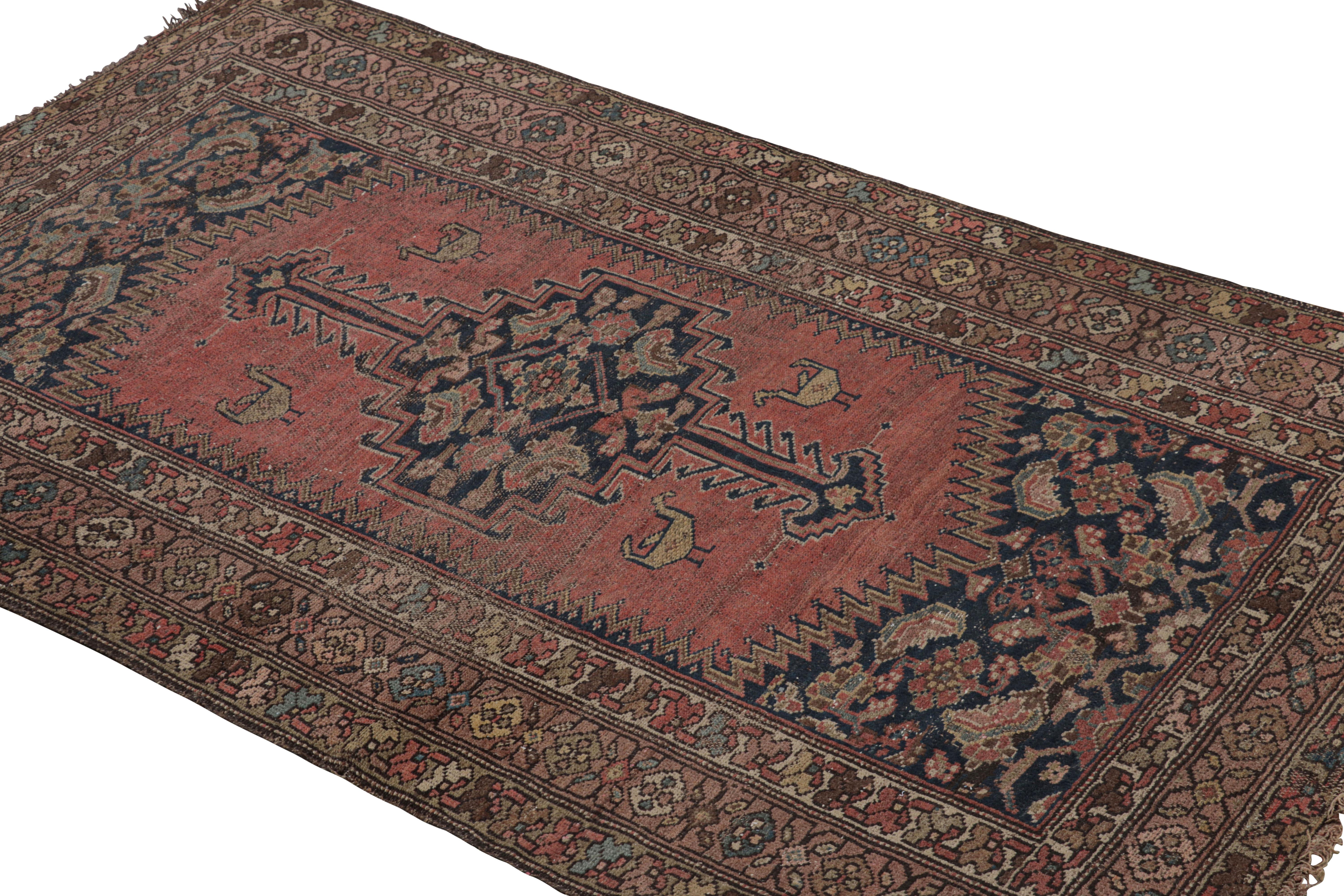 Antique Hamadan Rug in Blue and Red with Geometric Medallion - Rug & Kilim In Good Condition For Sale In Long Island City, NY