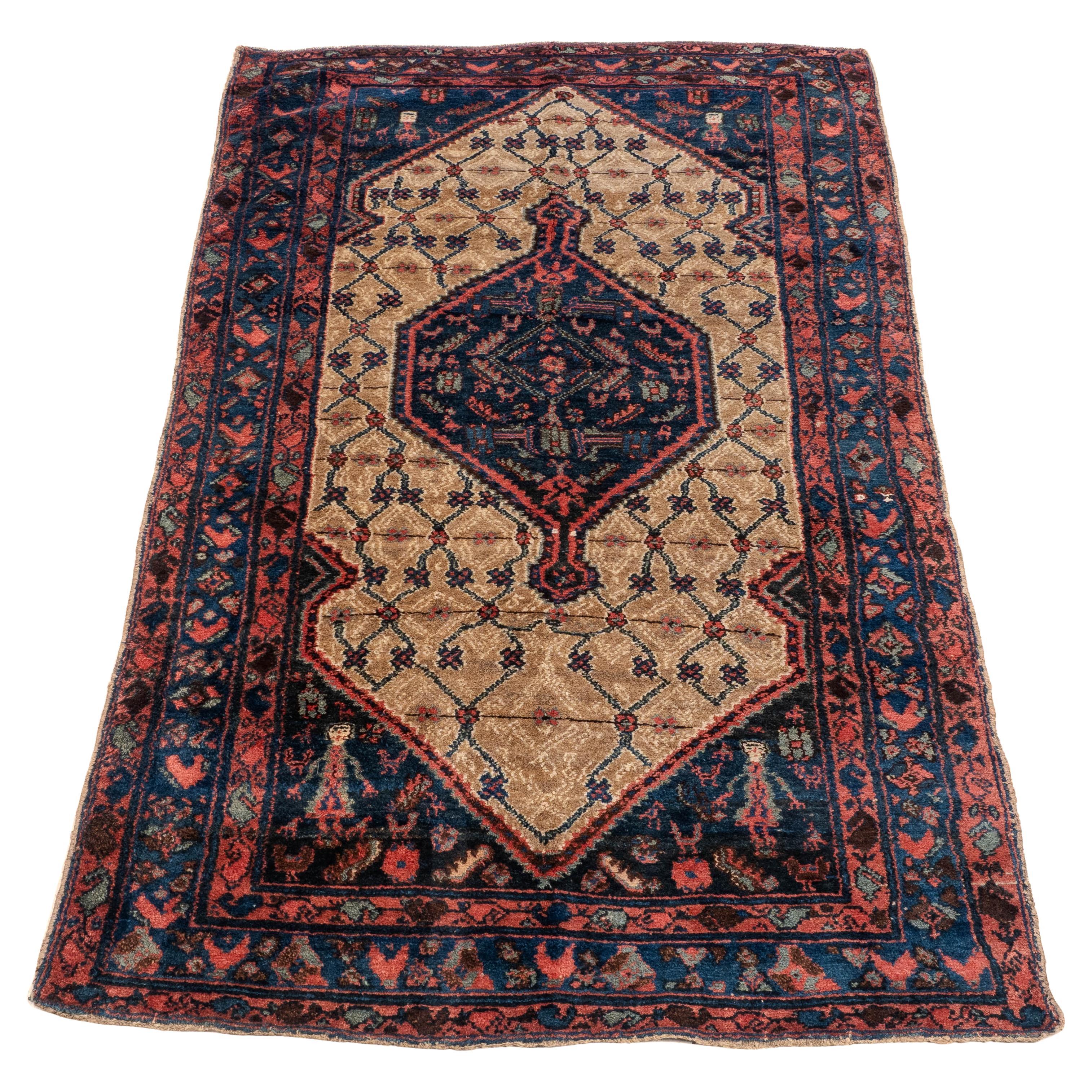 Antiker Hamadan Westpersischer Dorfteppich C1920 7' x 4'4" (214x133cm Teppich) im Angebot