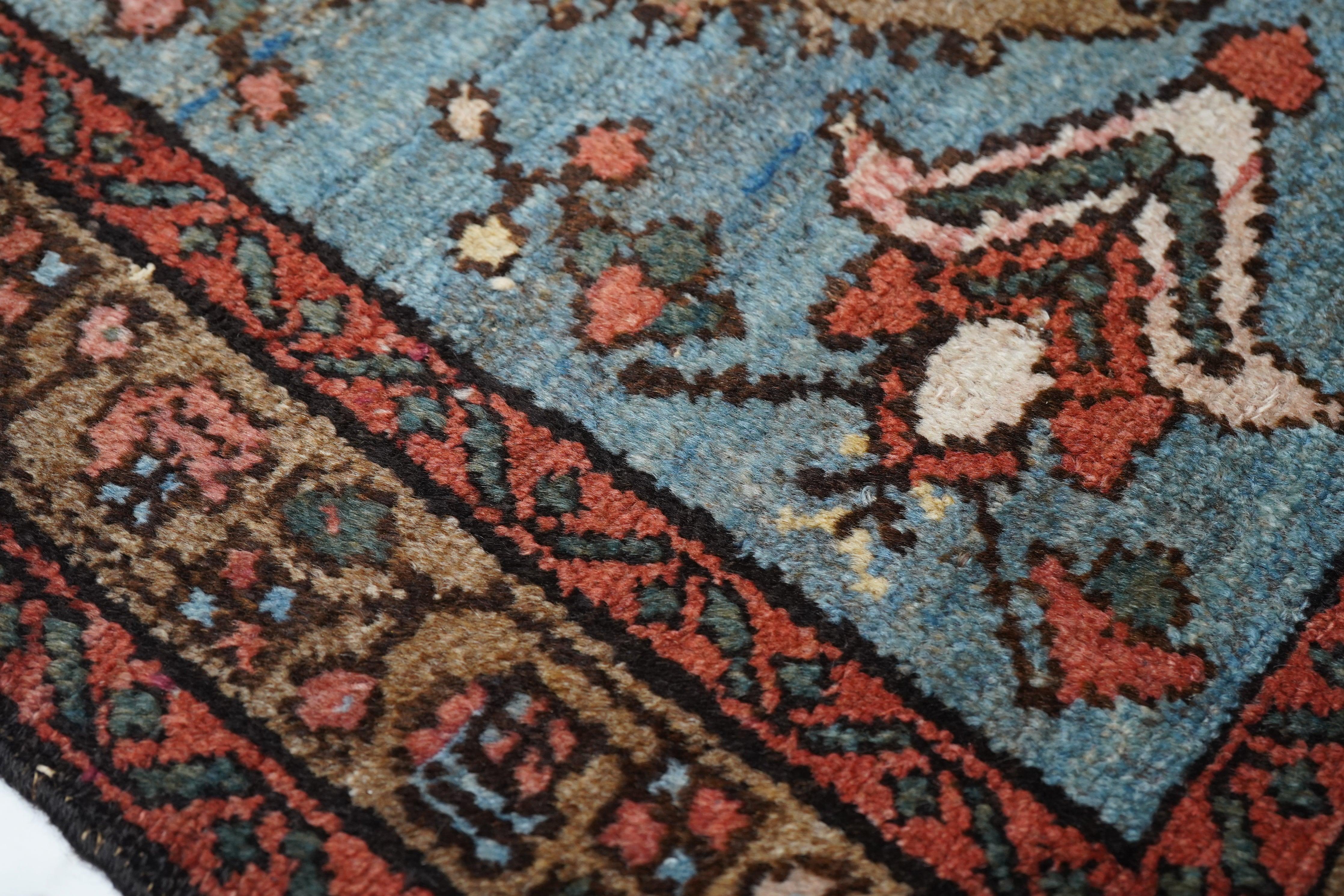 Early 20th Century Antique Hamedan Rug For Sale