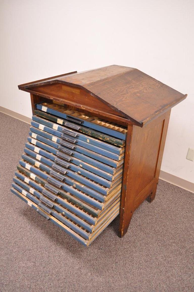 Antique Hamilton 16 Drawer Oak Letterpress Display Printers Type File