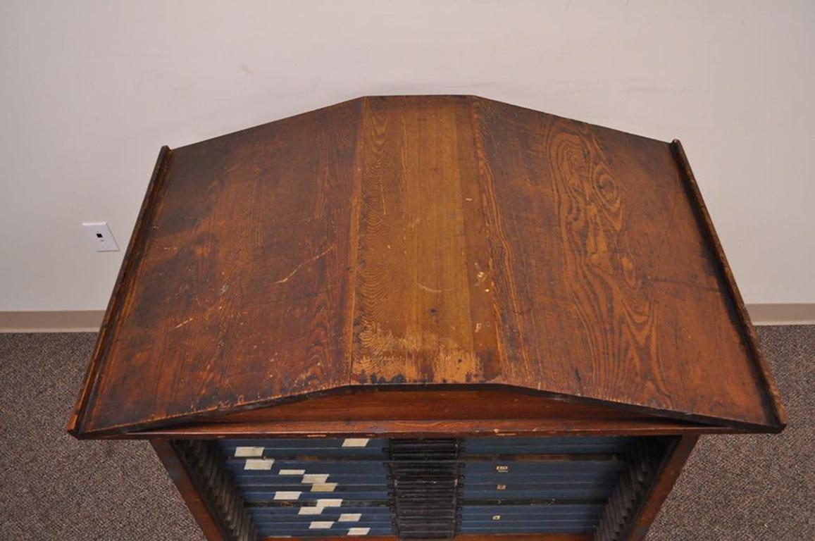 American Antique Hamilton 16 Drawer Oak Letterpress Display Printers Type File Cabinet