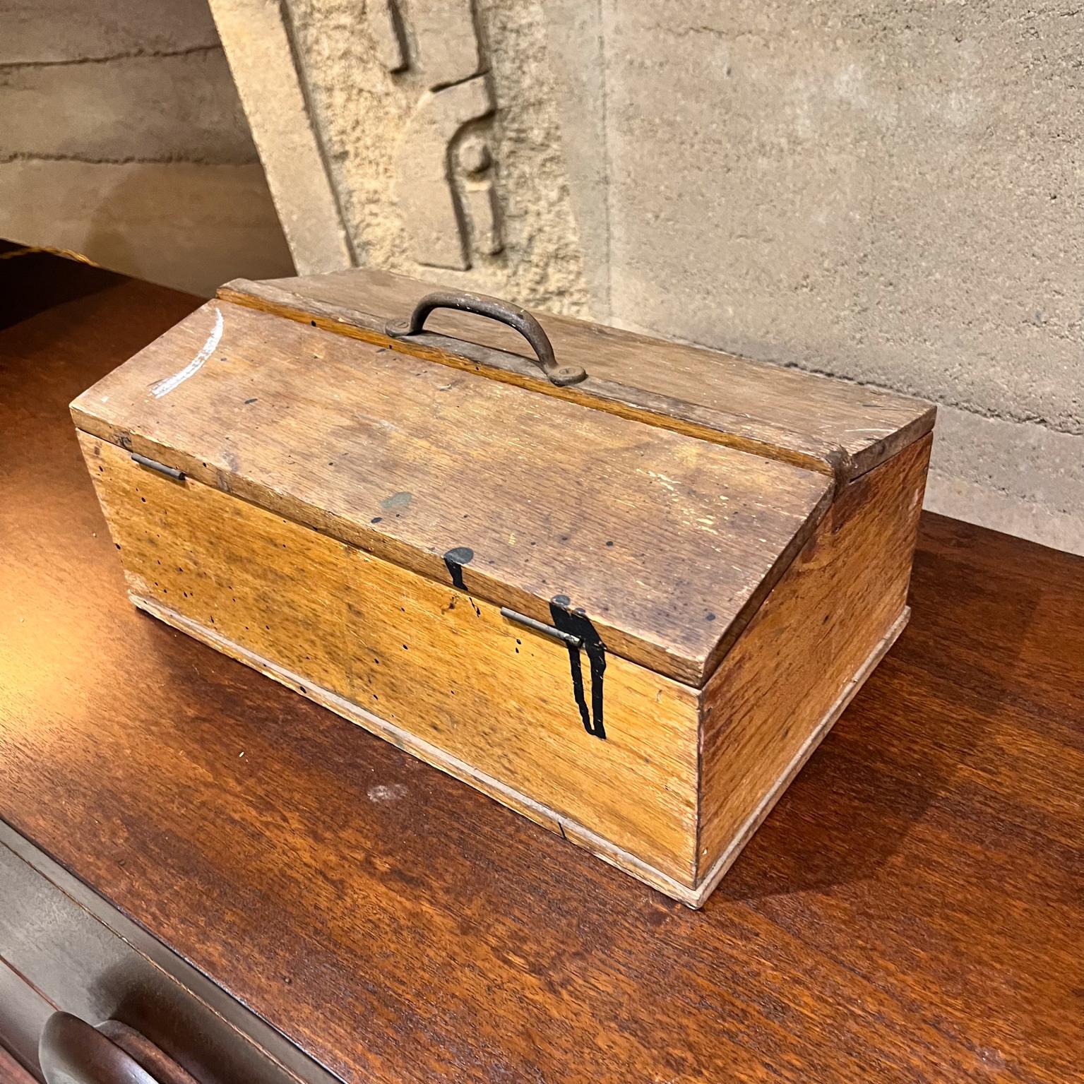 Antique Hammacher Schlemmer & Co NY Solid Oak Toolbox  For Sale 2