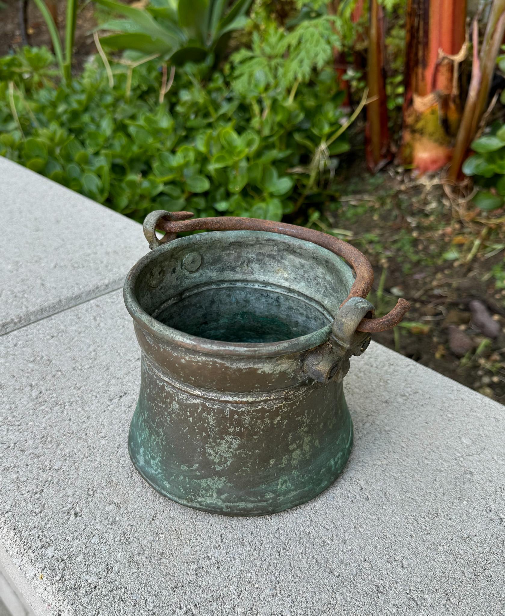 Antique Hammered Copper Cauldron,  Early 20th Century 13