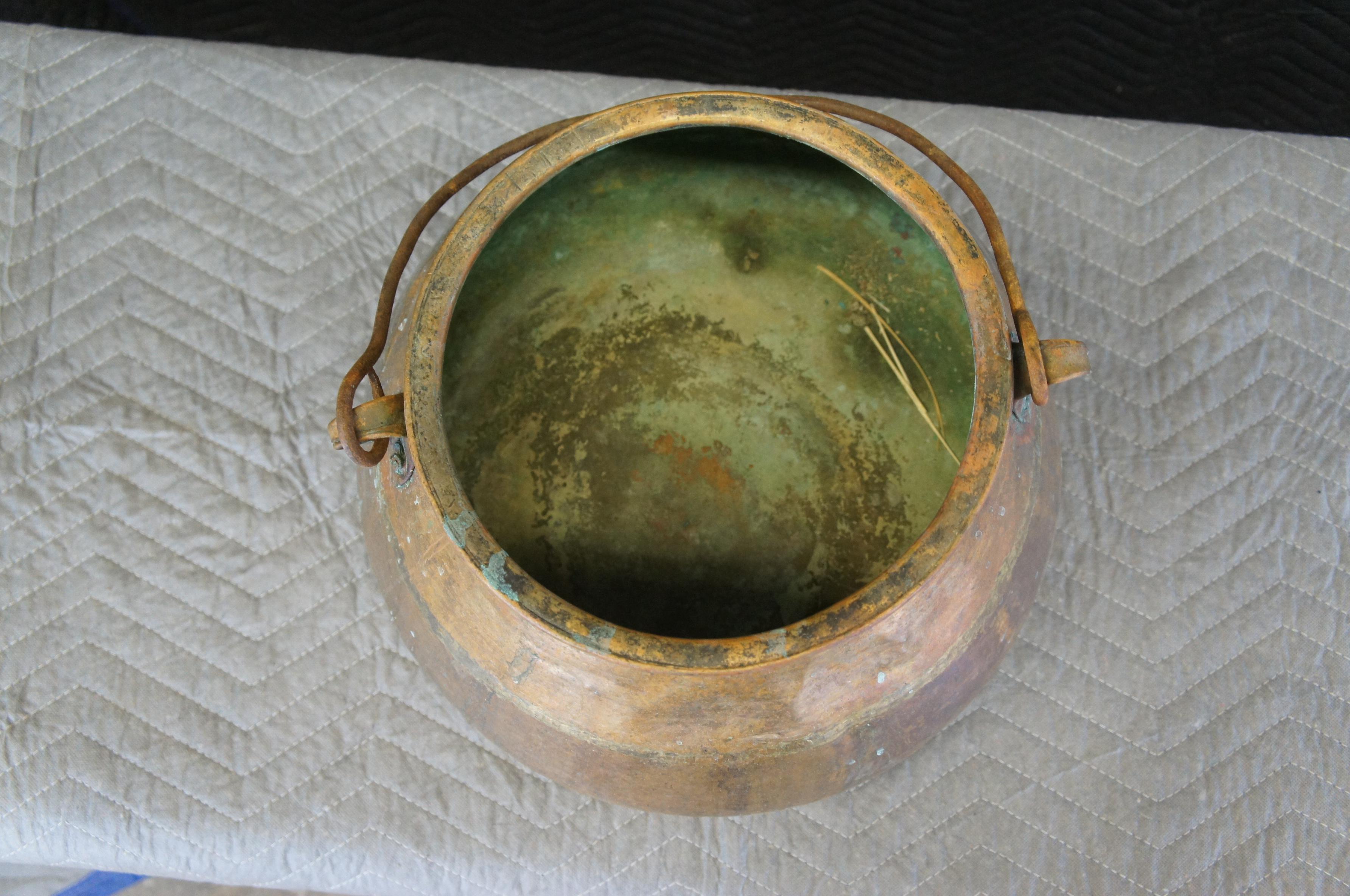 Victorian Antique Hammered Dovetailed Copper Apple Butter Cauldron Pot Kettle Bucket