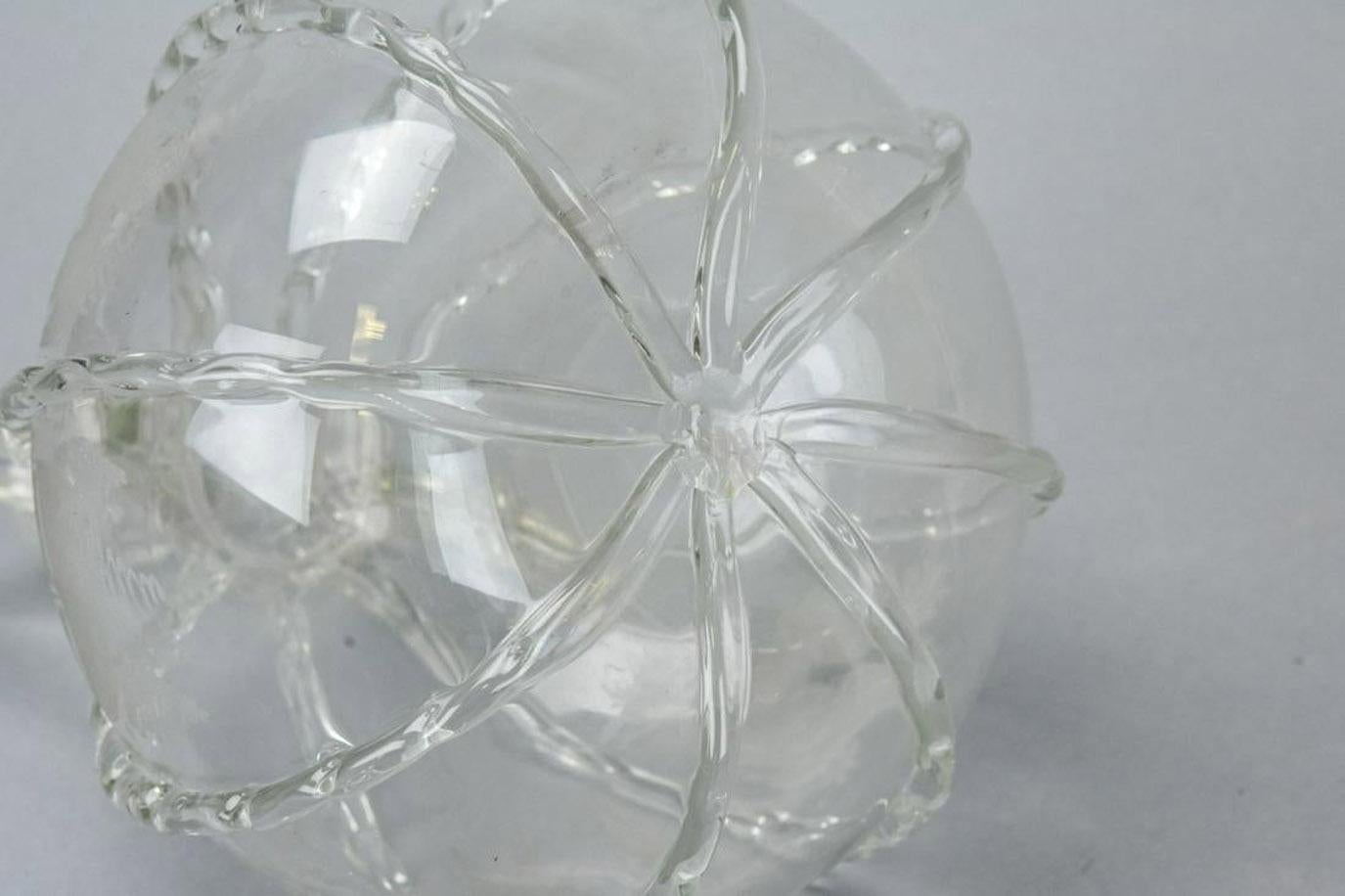 Antique Hand Blown Etched Art Glass Decanter In Good Condition For Sale In Sheffield, MA