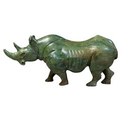 Escultura antigua tallada a mano Figura africana de piedra malaquita verde Rinoceronte