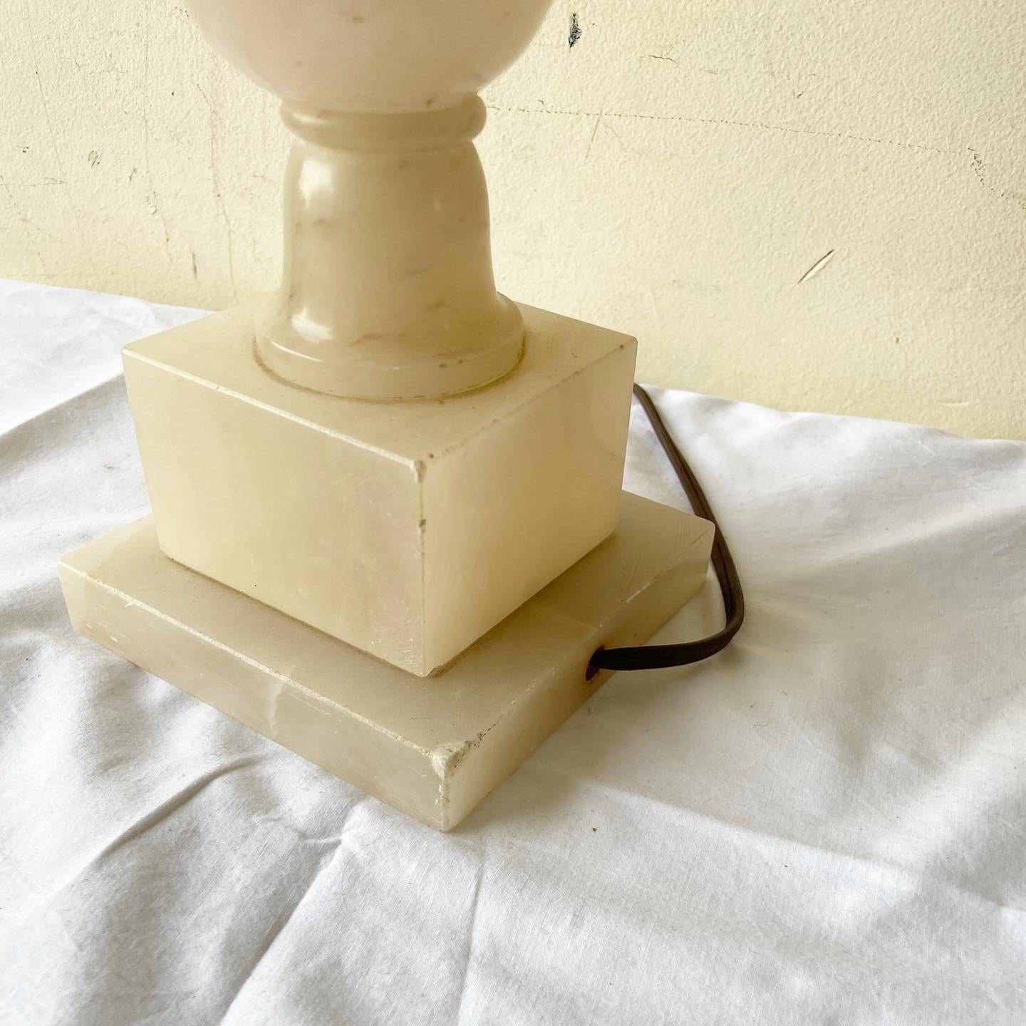 Antique Hand Carved Alabaster Table Lamp In Good Condition For Sale In Delray Beach, FL