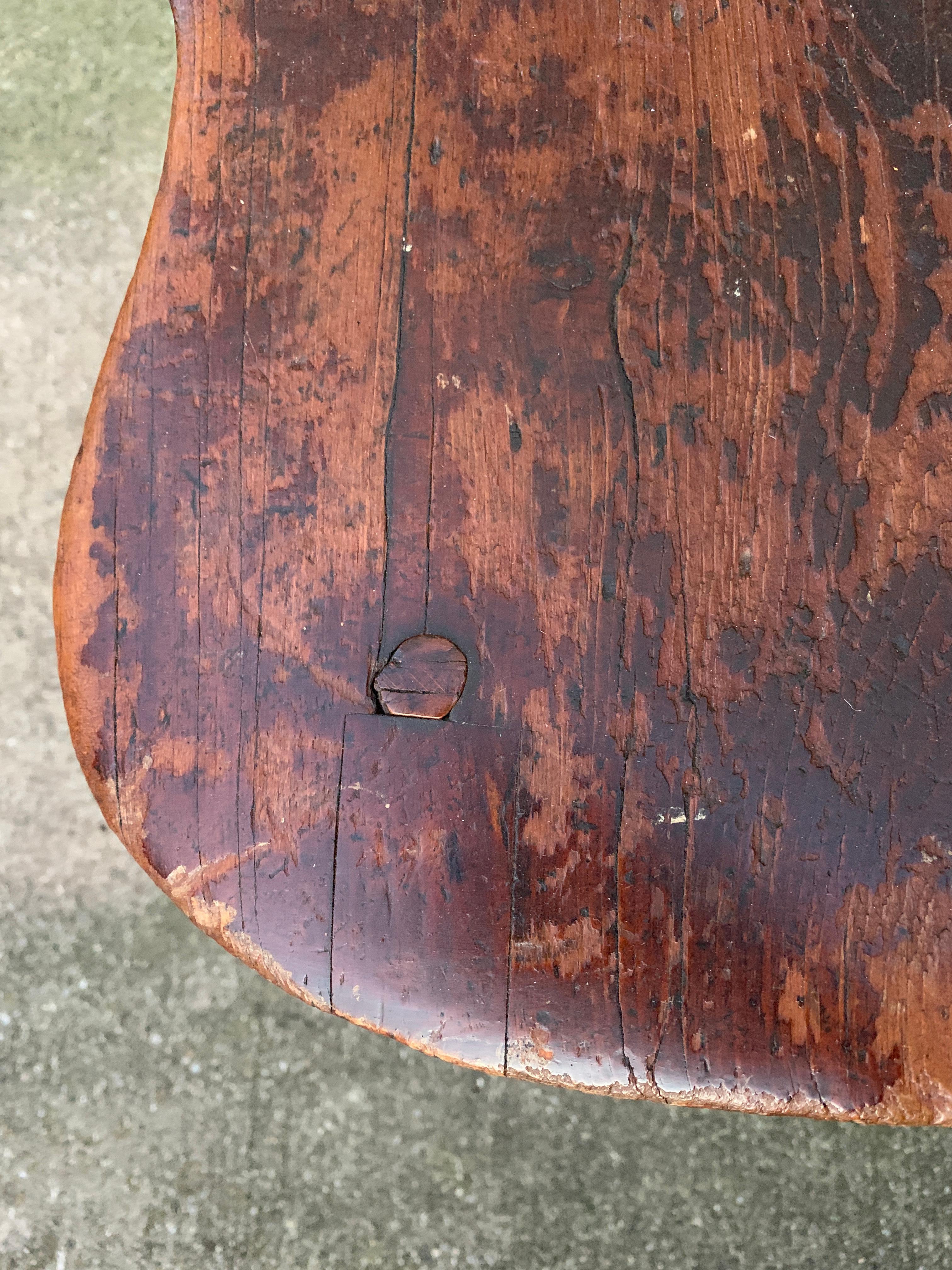 Ancienne chaise américaine Windsor sculptée à la main, vers 1790 en vente 7
